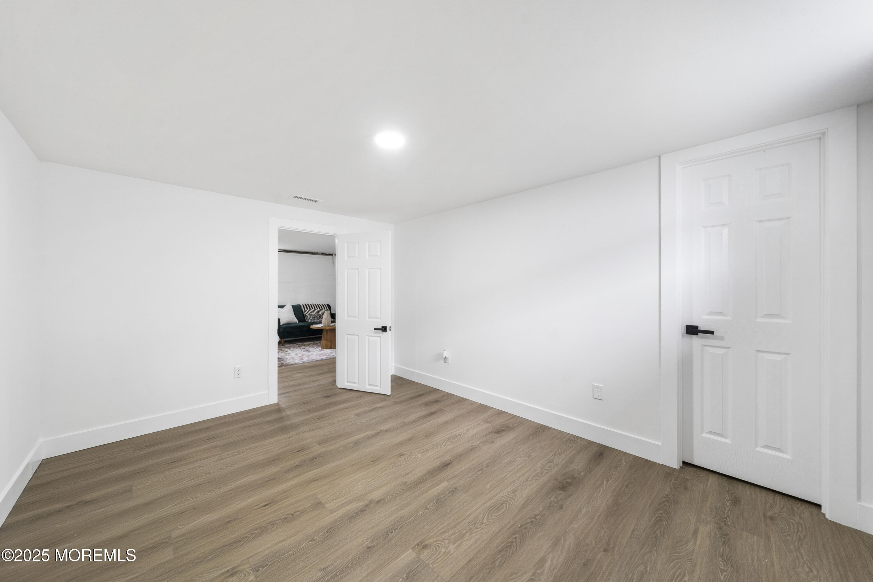 976 Woodmere Drive