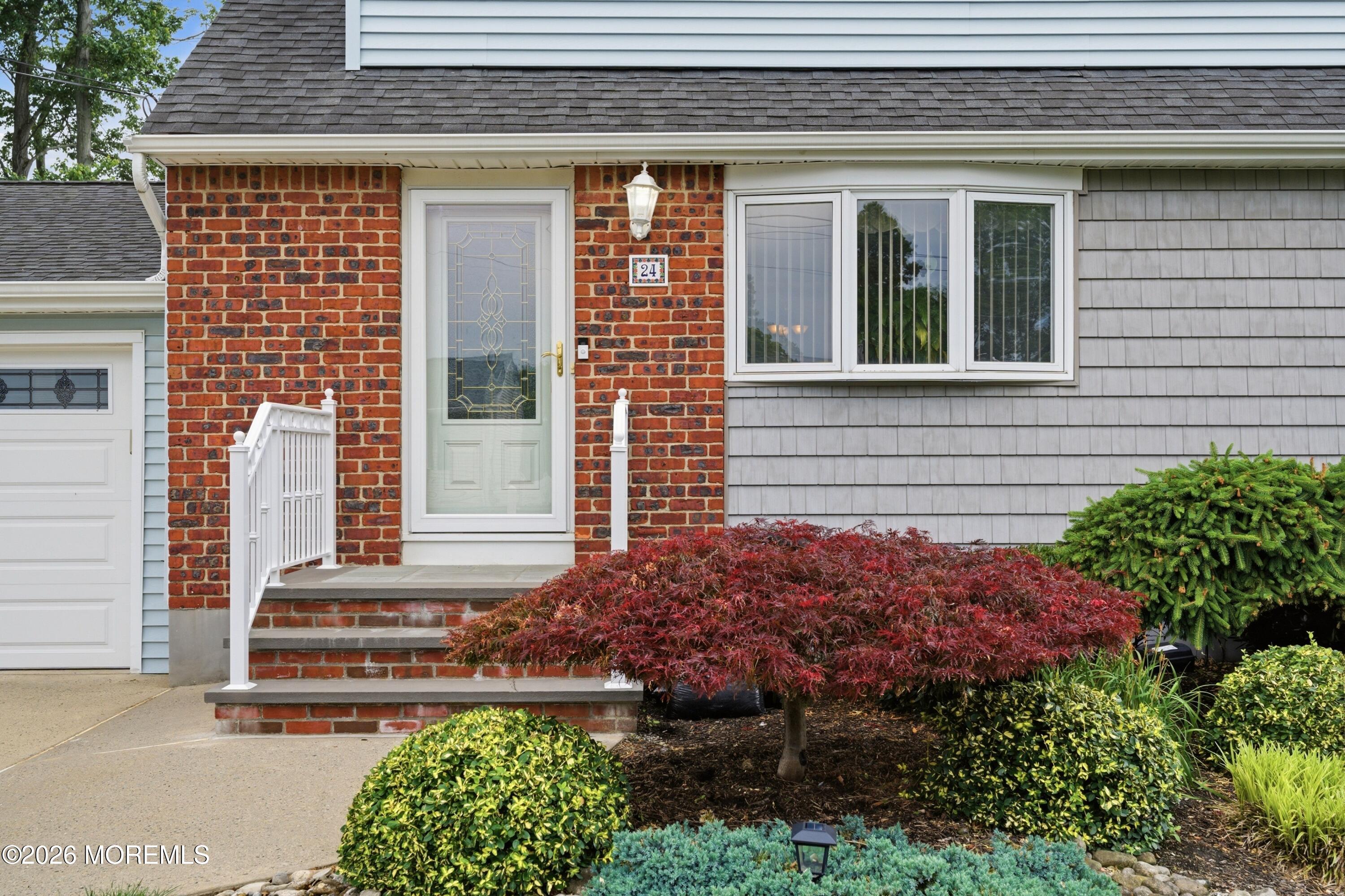 24 Deerwood Avenue