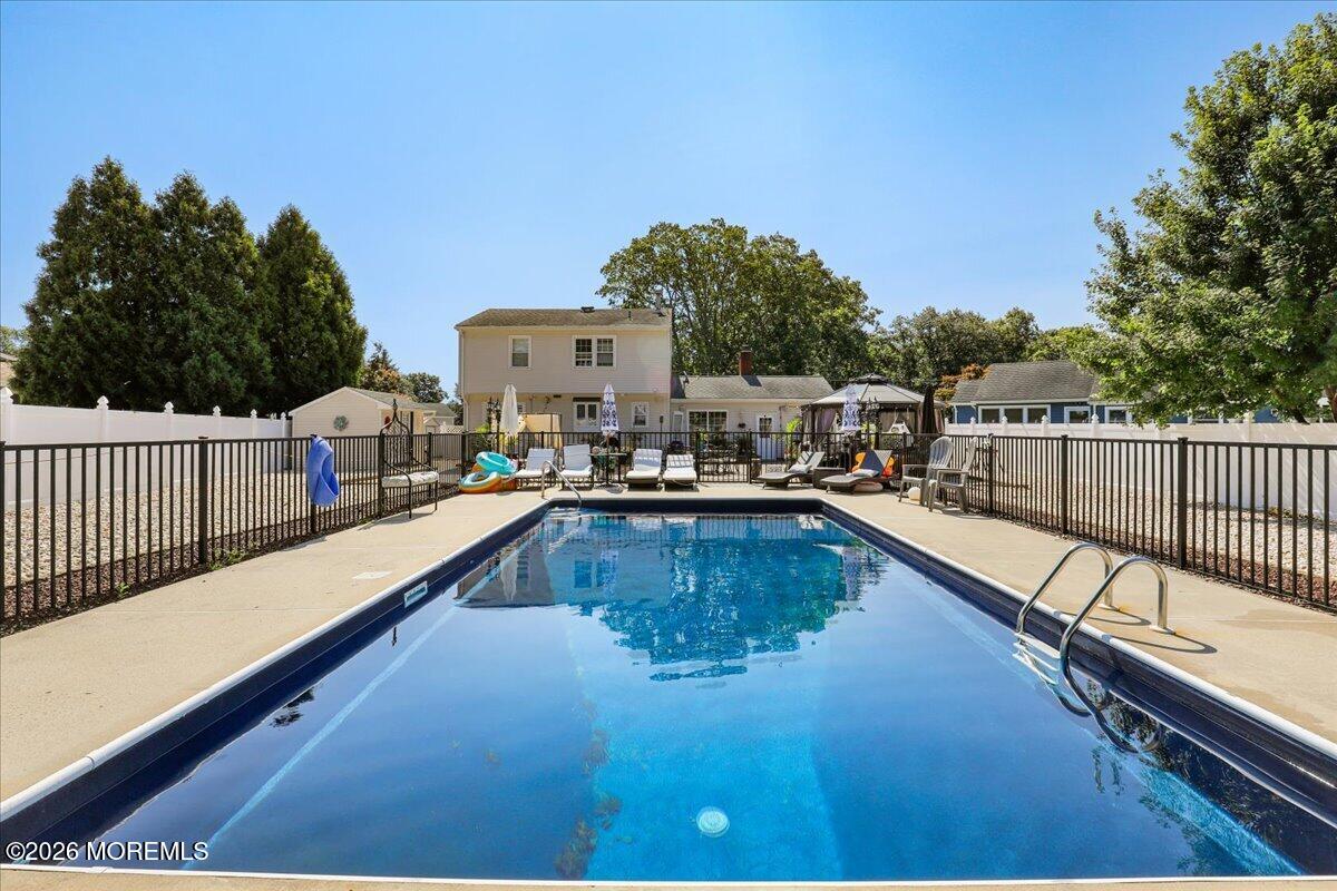 60 Glenmere Drive