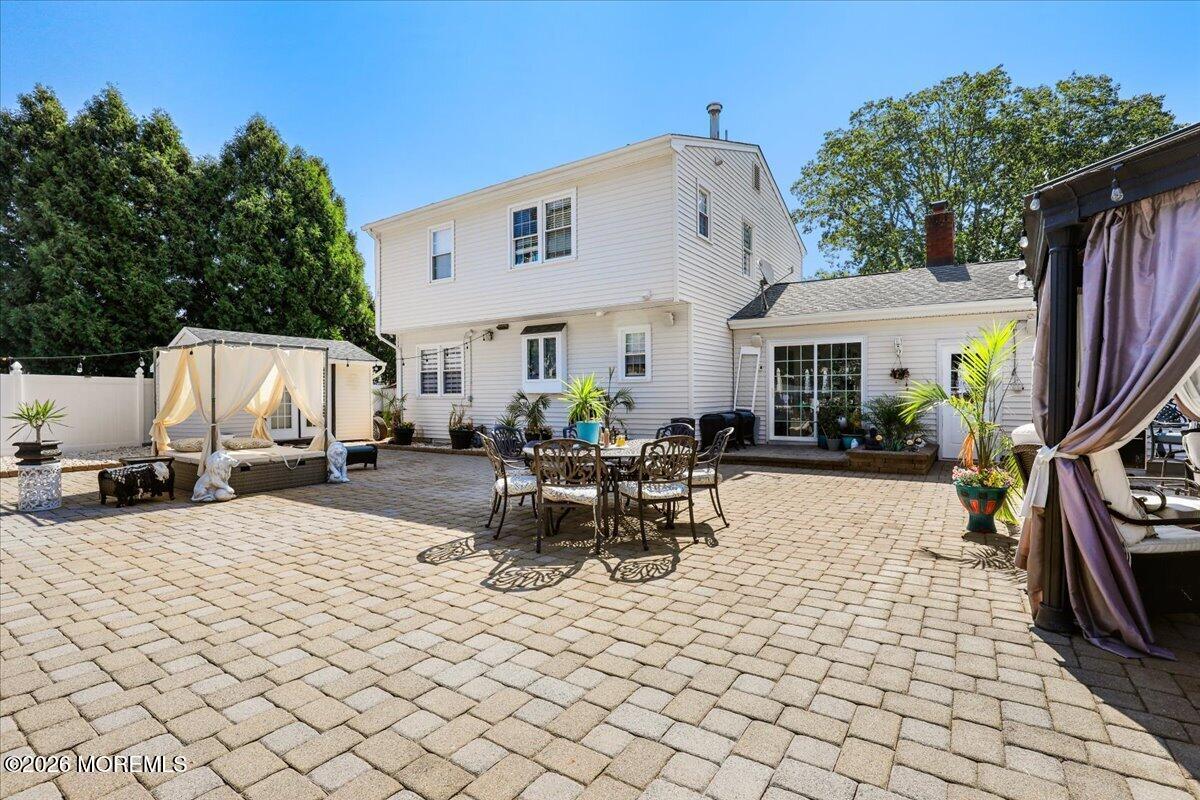 60 Glenmere Drive