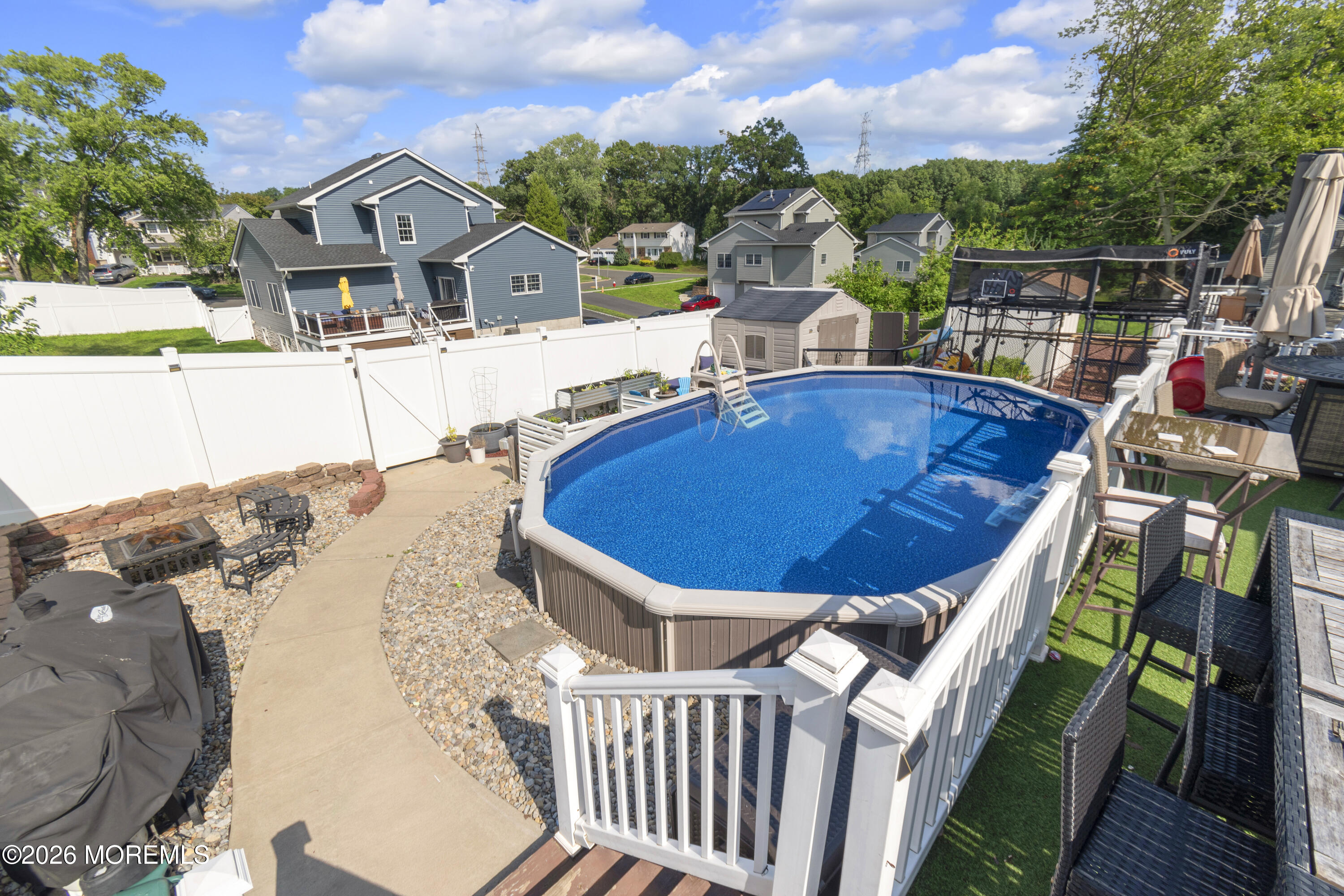 4 Carter Place