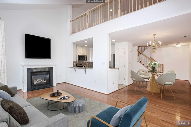 105 Riverwalk Way