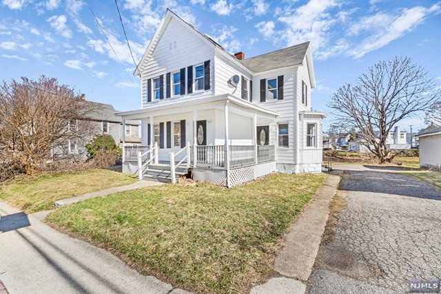 31 Ledgewood Avenue