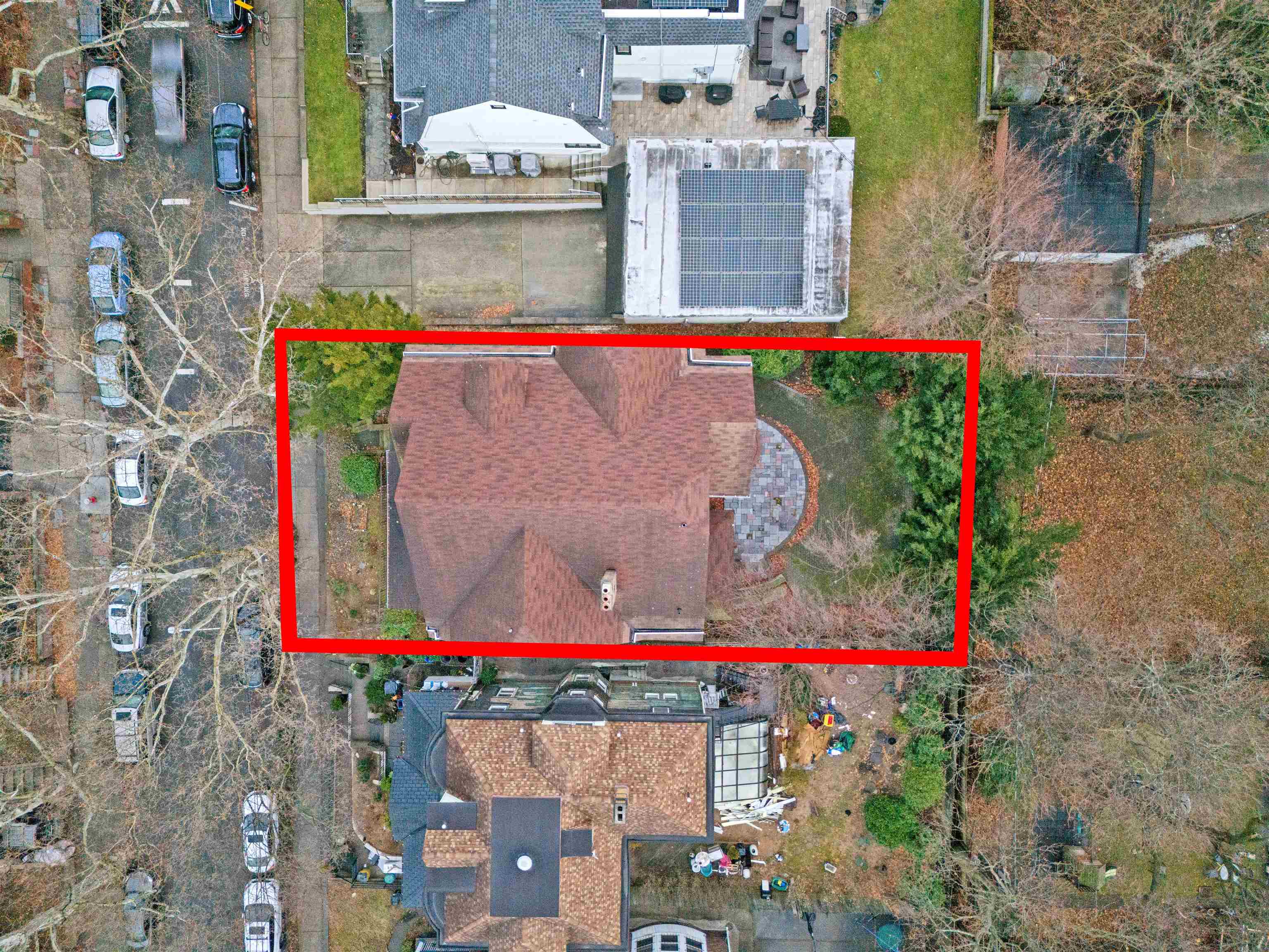 131 GIFFORD AVE