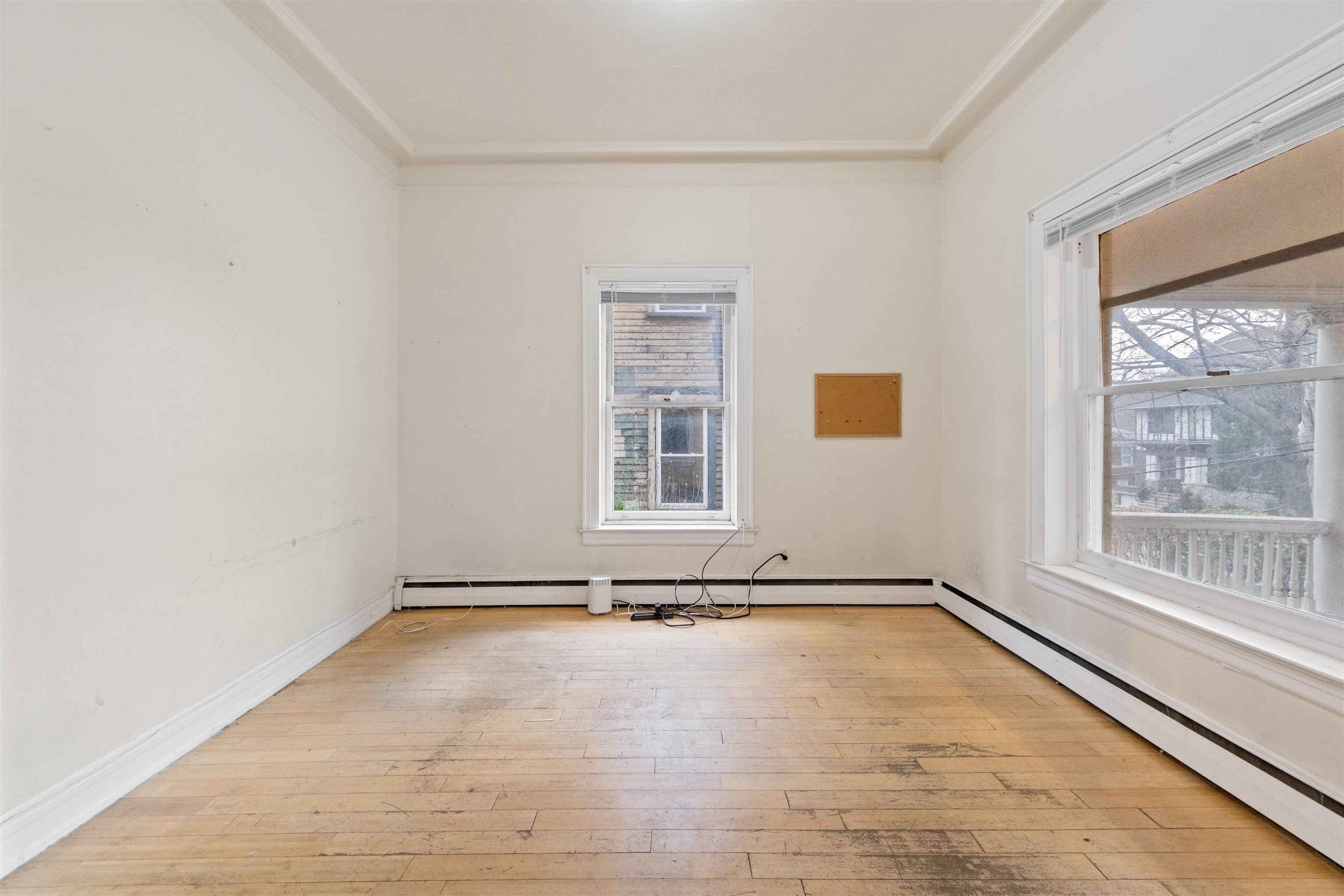 131 GIFFORD AVE