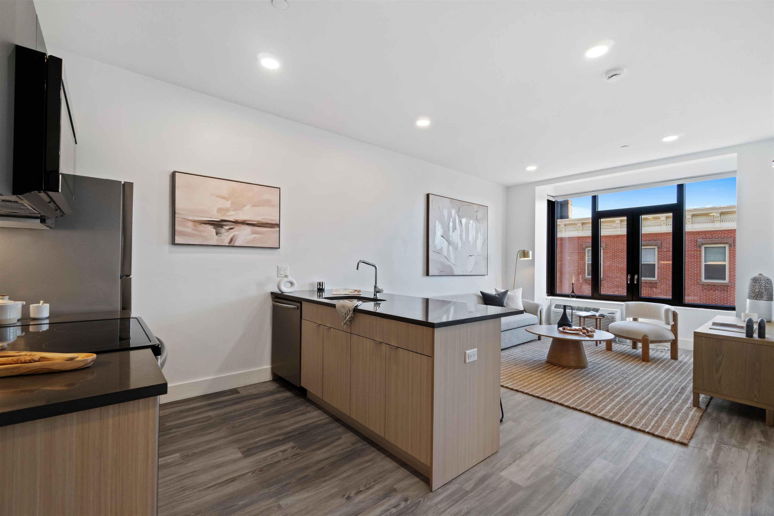 327 COMMUNIPAW AVE Unit: 202