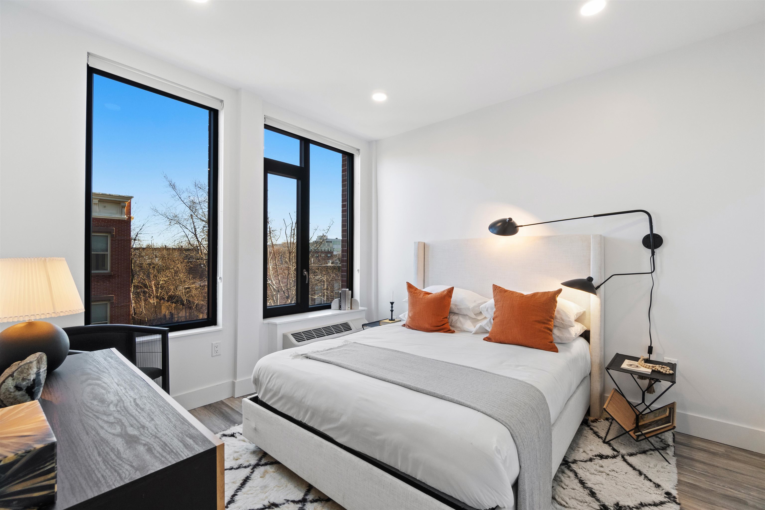 327 COMMUNIPAW AVE Unit: 202