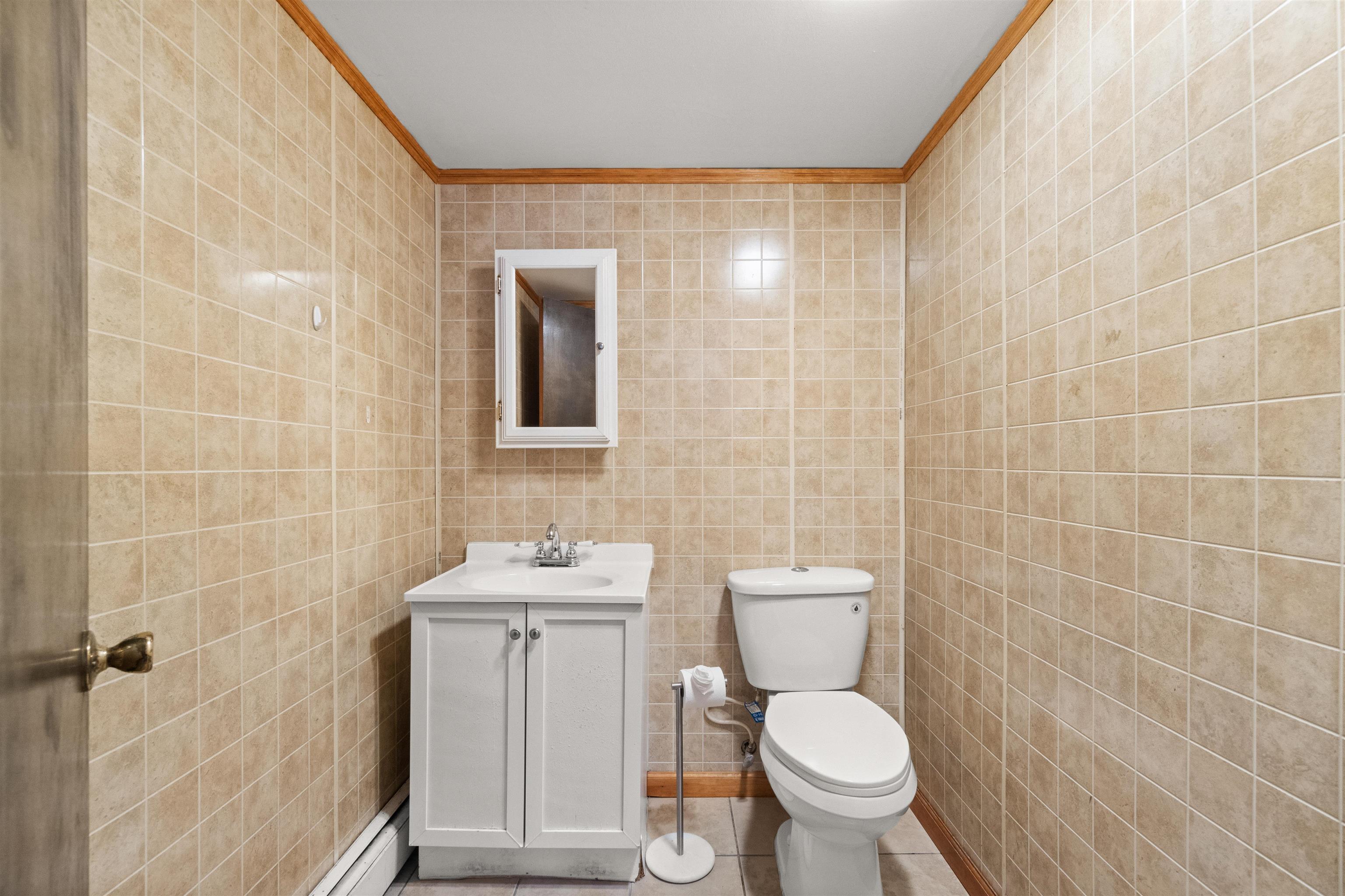 39 WEST 30TH ST Unit: L