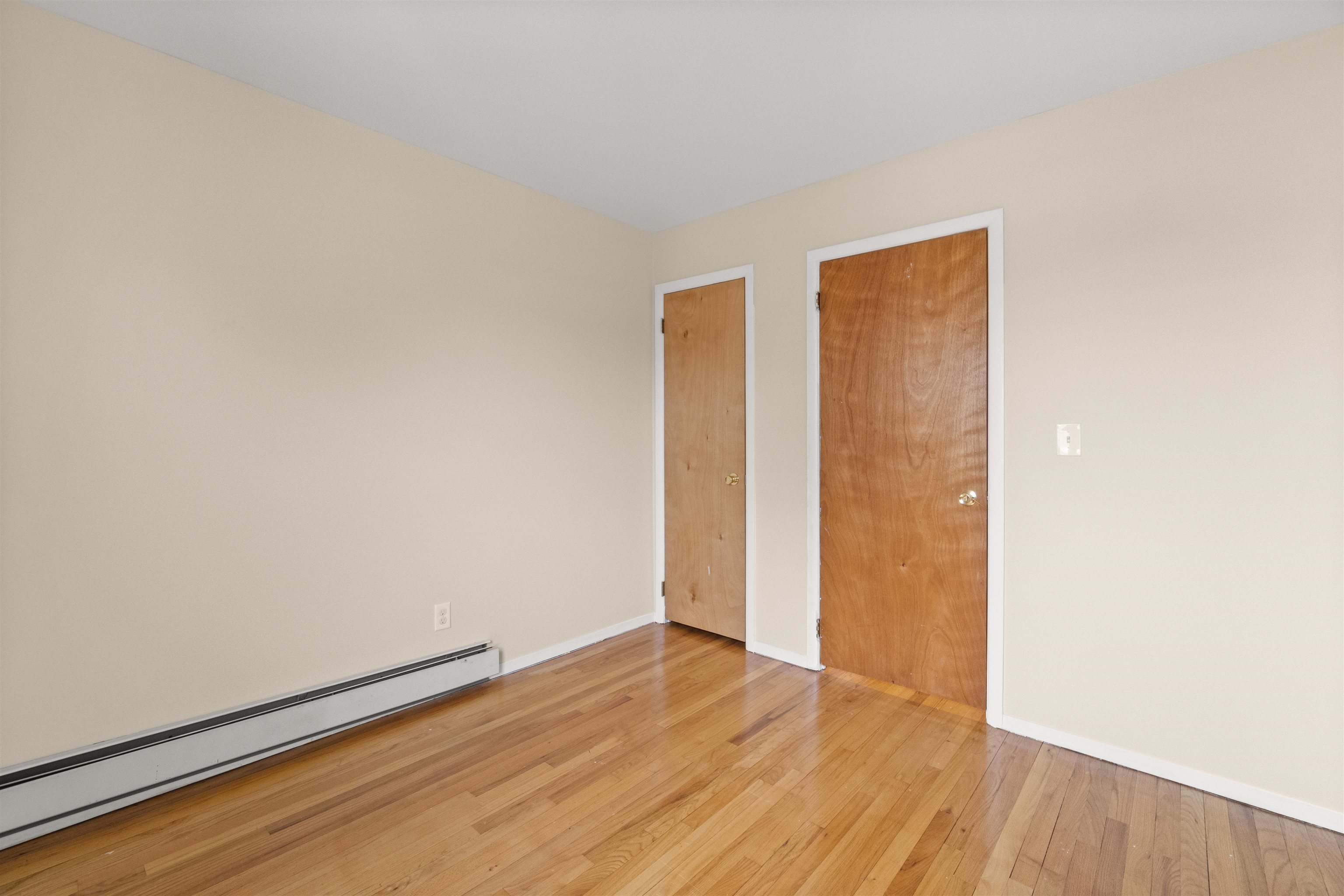 39 WEST 30TH ST Unit: L