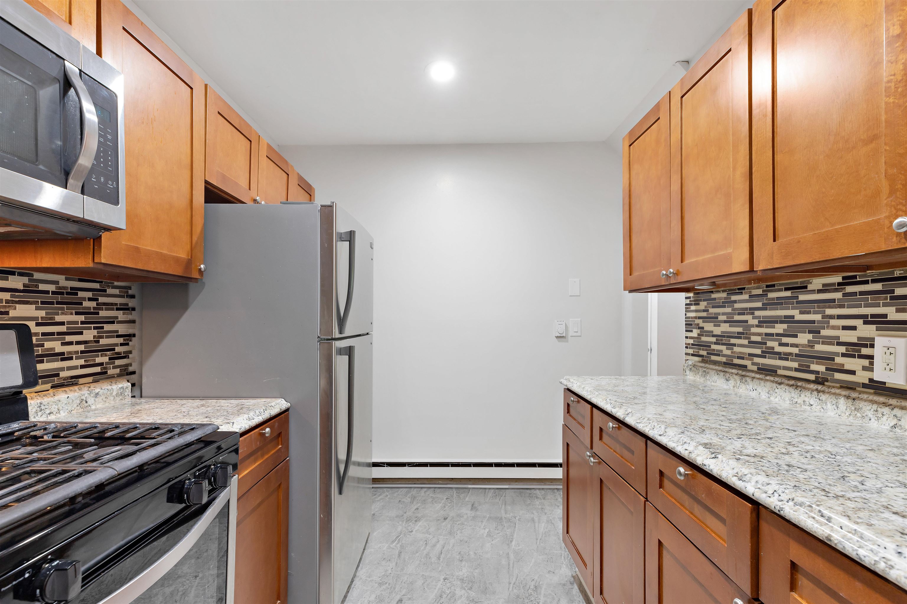 248 CLENDENNY AVE Unit: 4