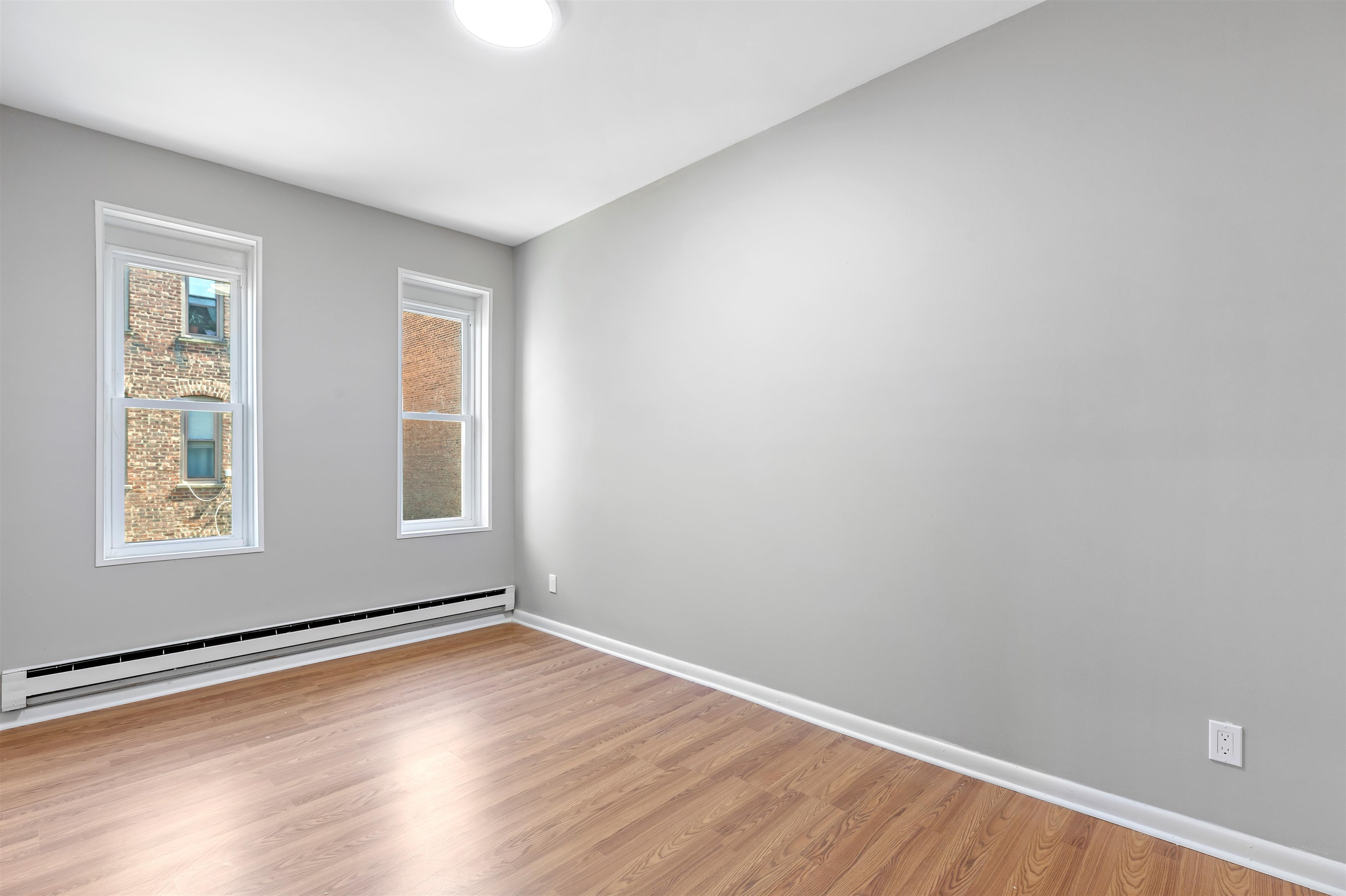248 CLENDENNY AVE Unit: 4