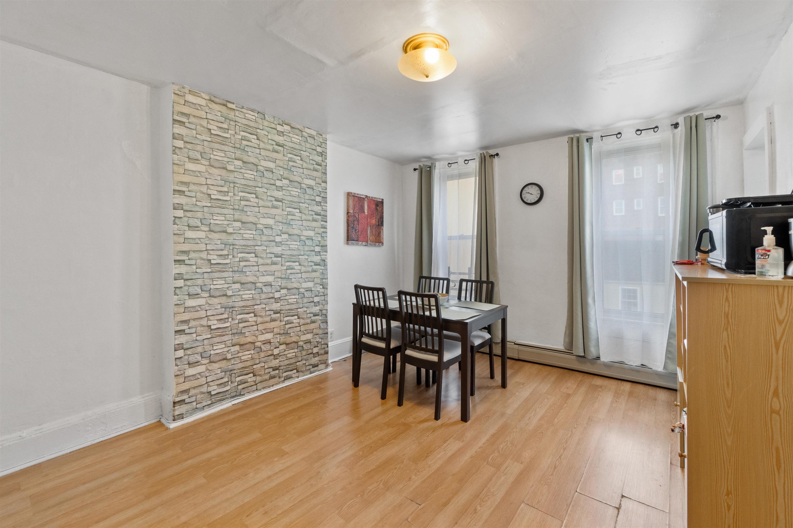 518 NEW YORK AVE