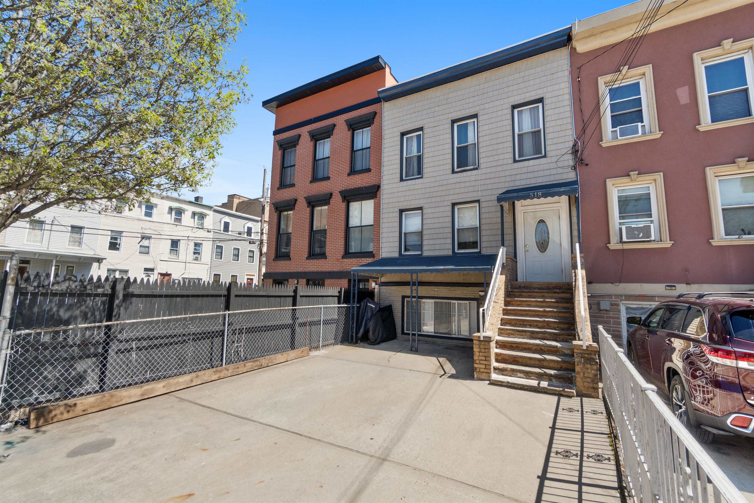 518 NEW YORK AVE