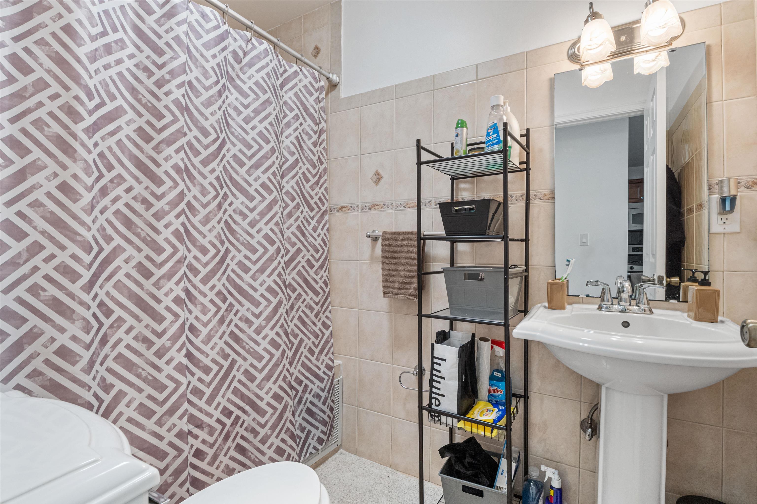 379 1ST ST Unit: 2