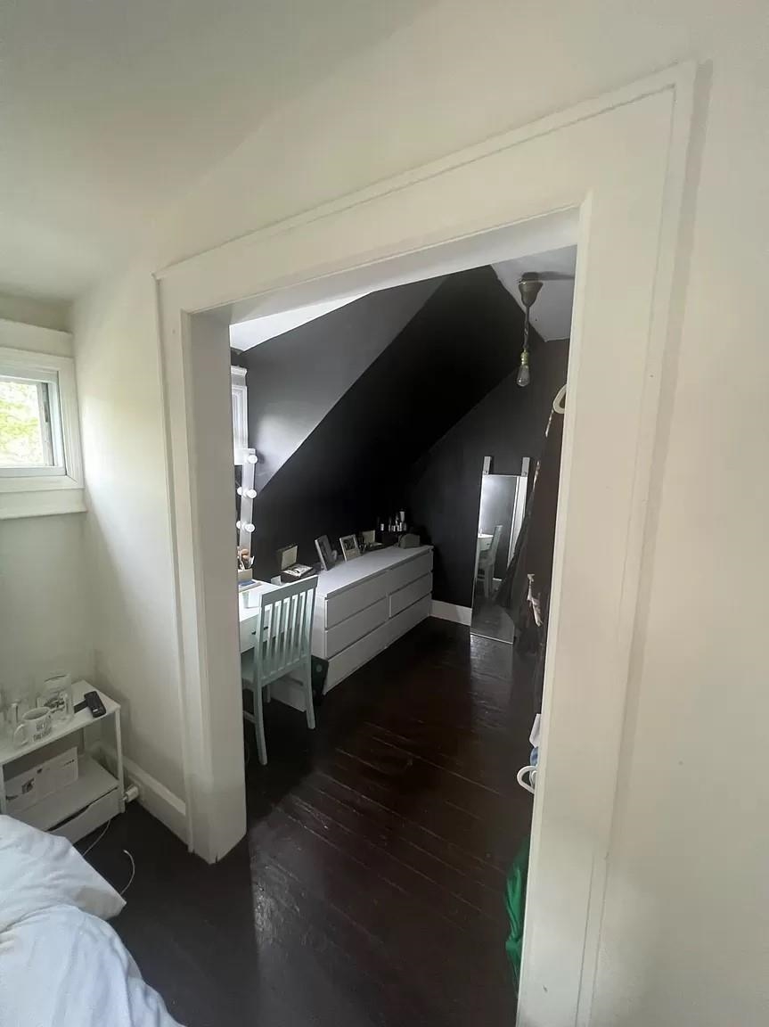90 BENTLEY AVE