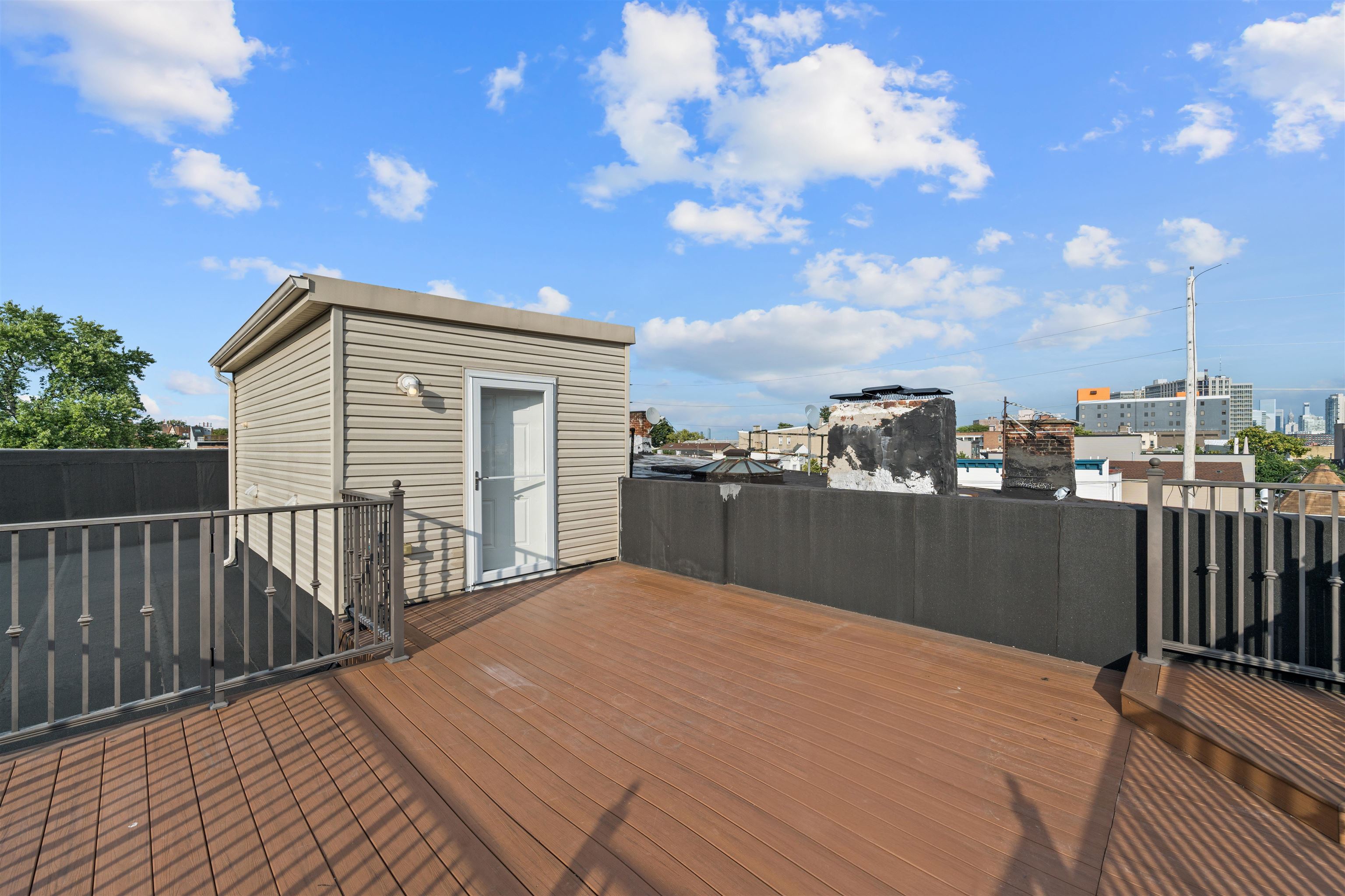 57 BEACON AVE Unit: 2