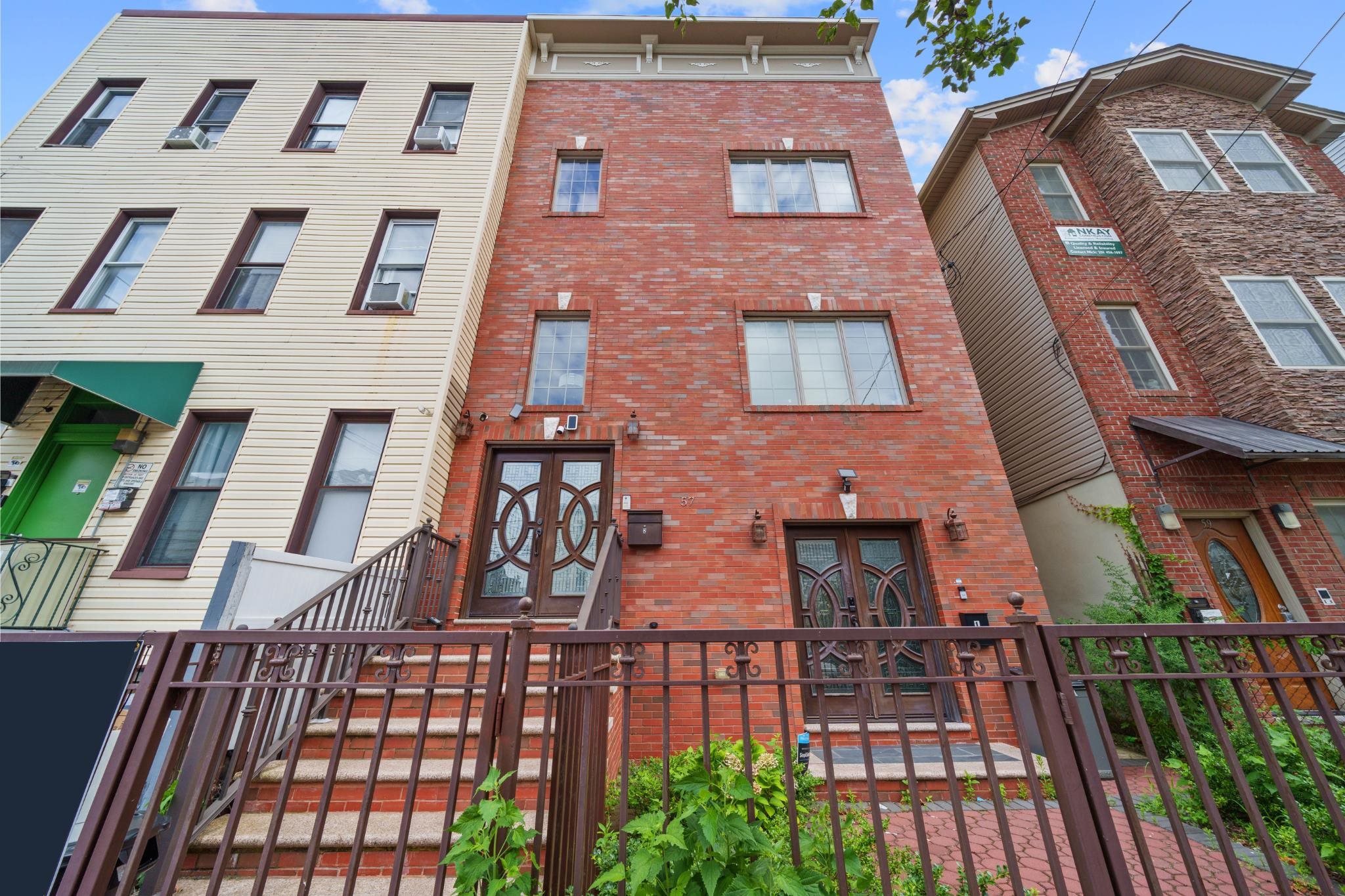 57 BEACON AVE Unit: 2