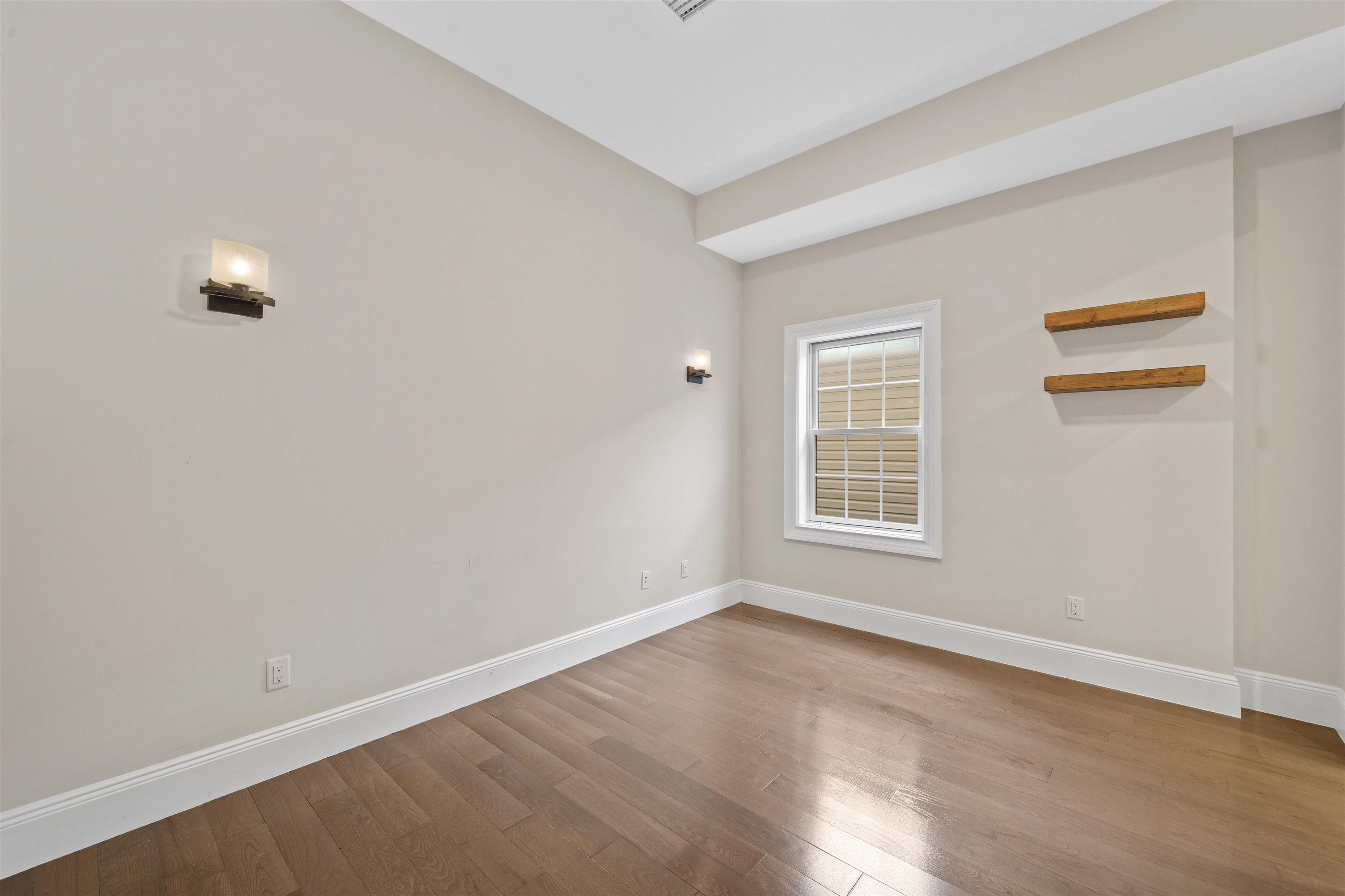 57 BEACON AVE Unit: 2