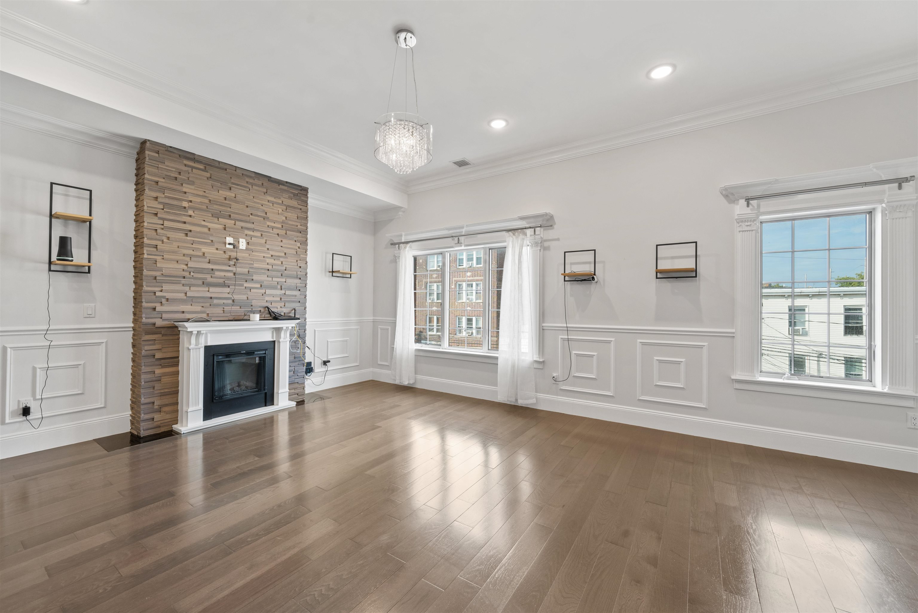 57 BEACON AVE Unit: 2