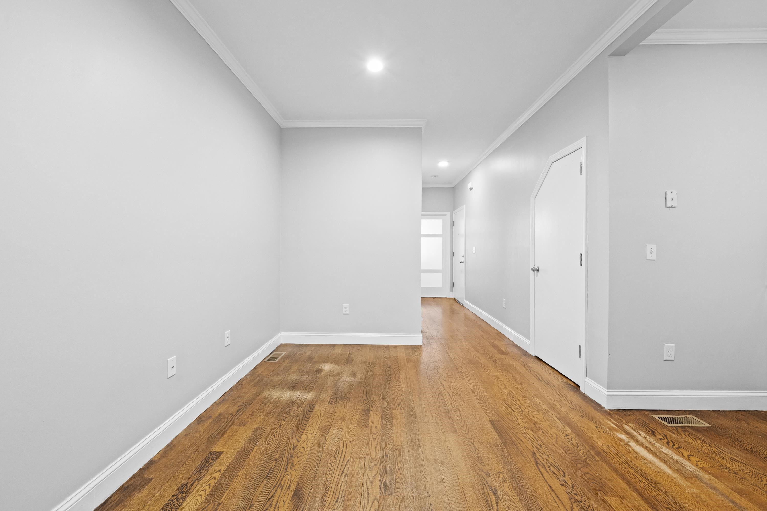 2604 NEW YORK AVE Unit: 1