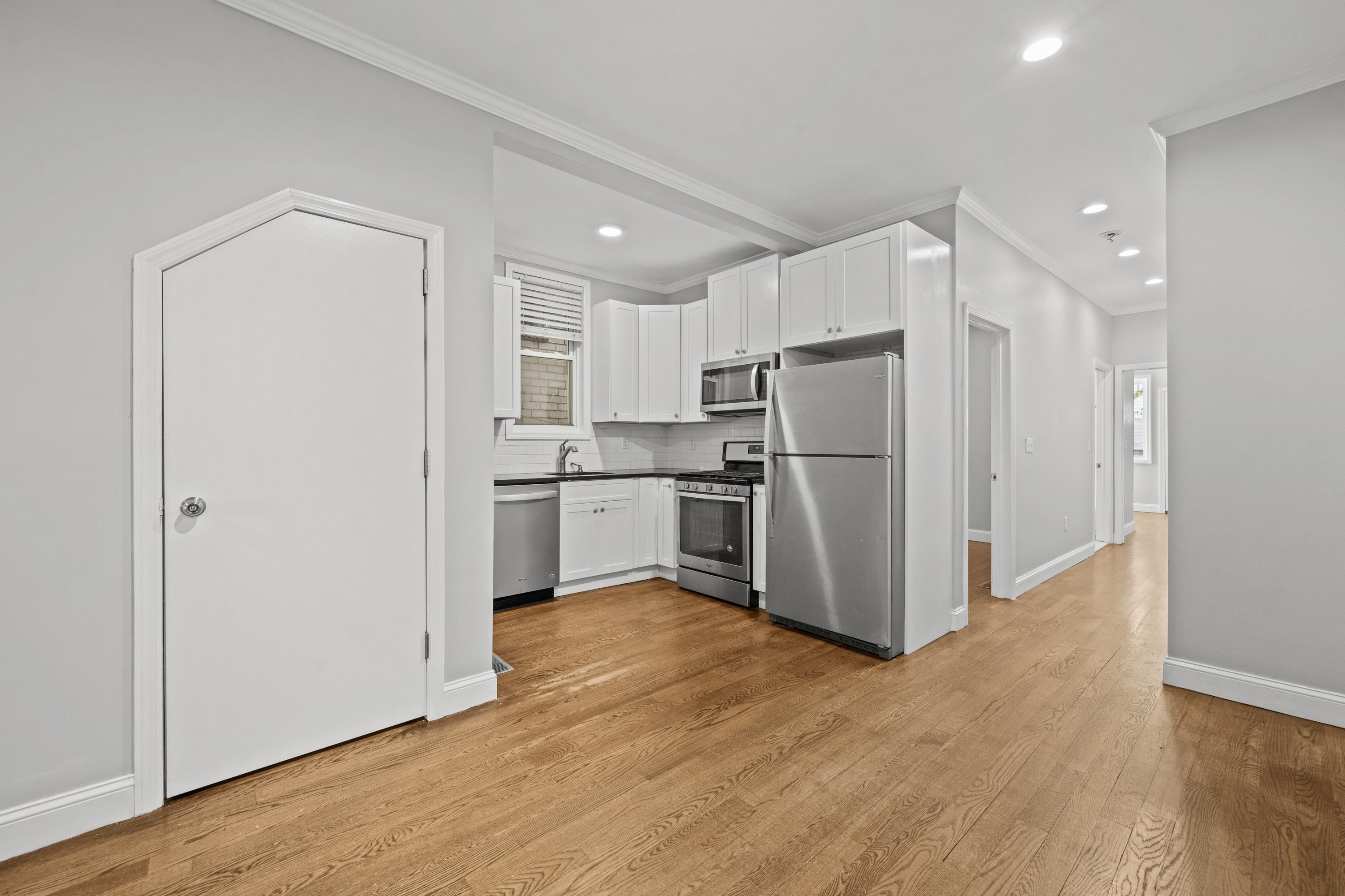 2604 NEW YORK AVE Unit: 1