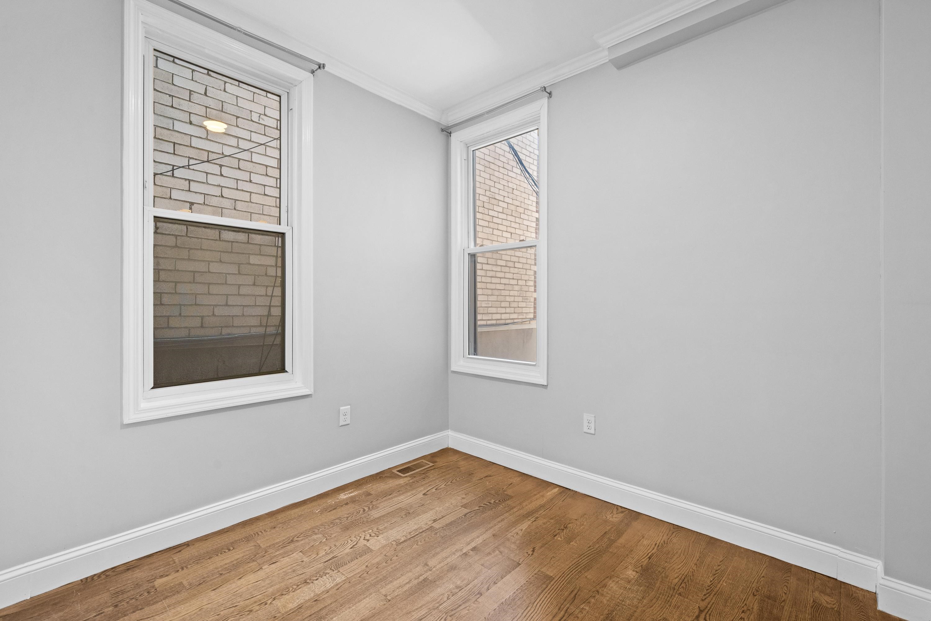 2604 NEW YORK AVE Unit: 1