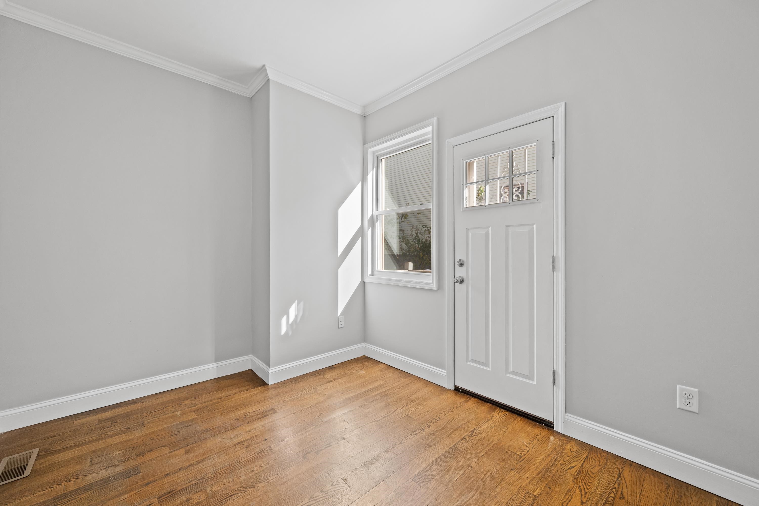 2604 NEW YORK AVE Unit: 1