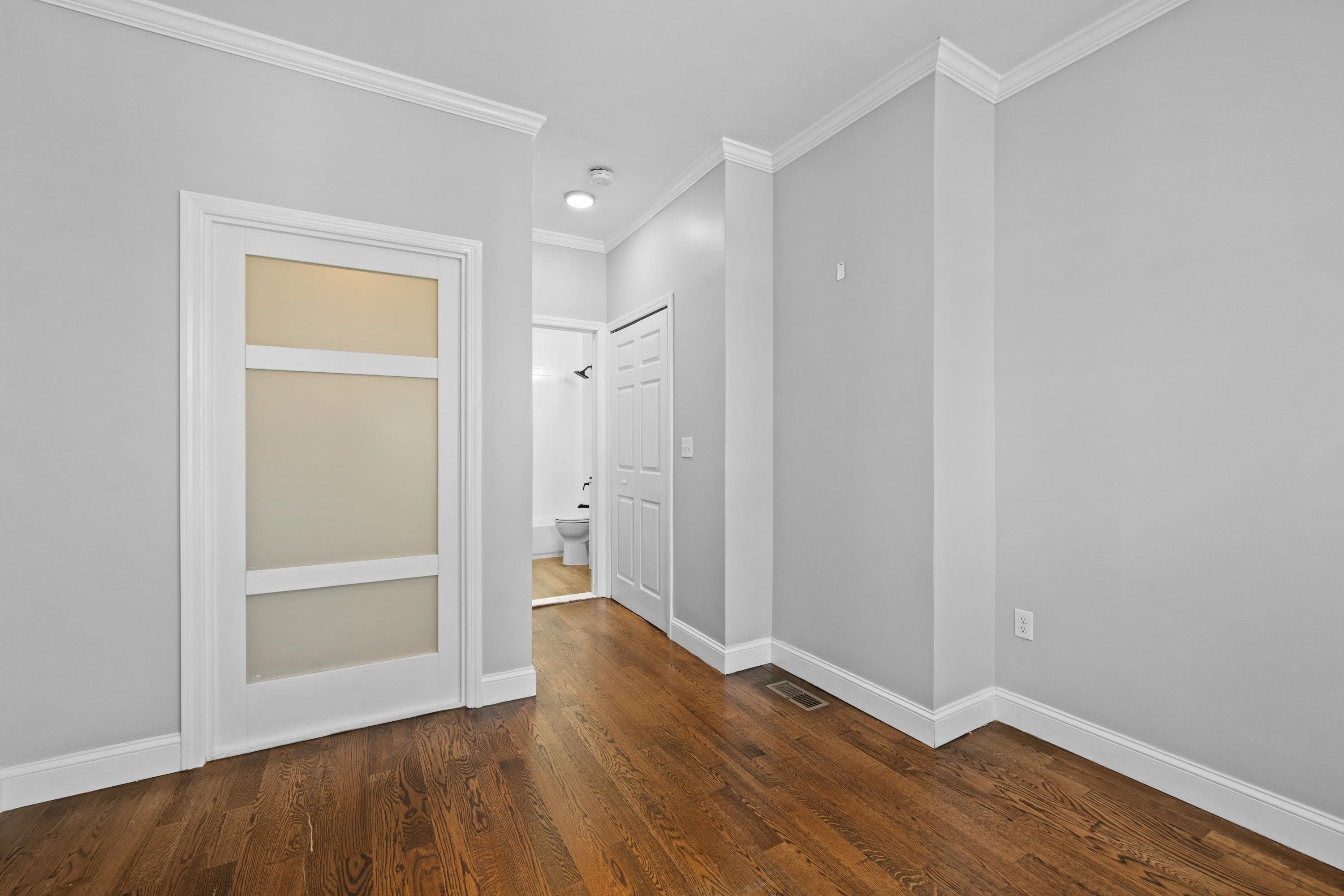 2604 NEW YORK AVE Unit: 1