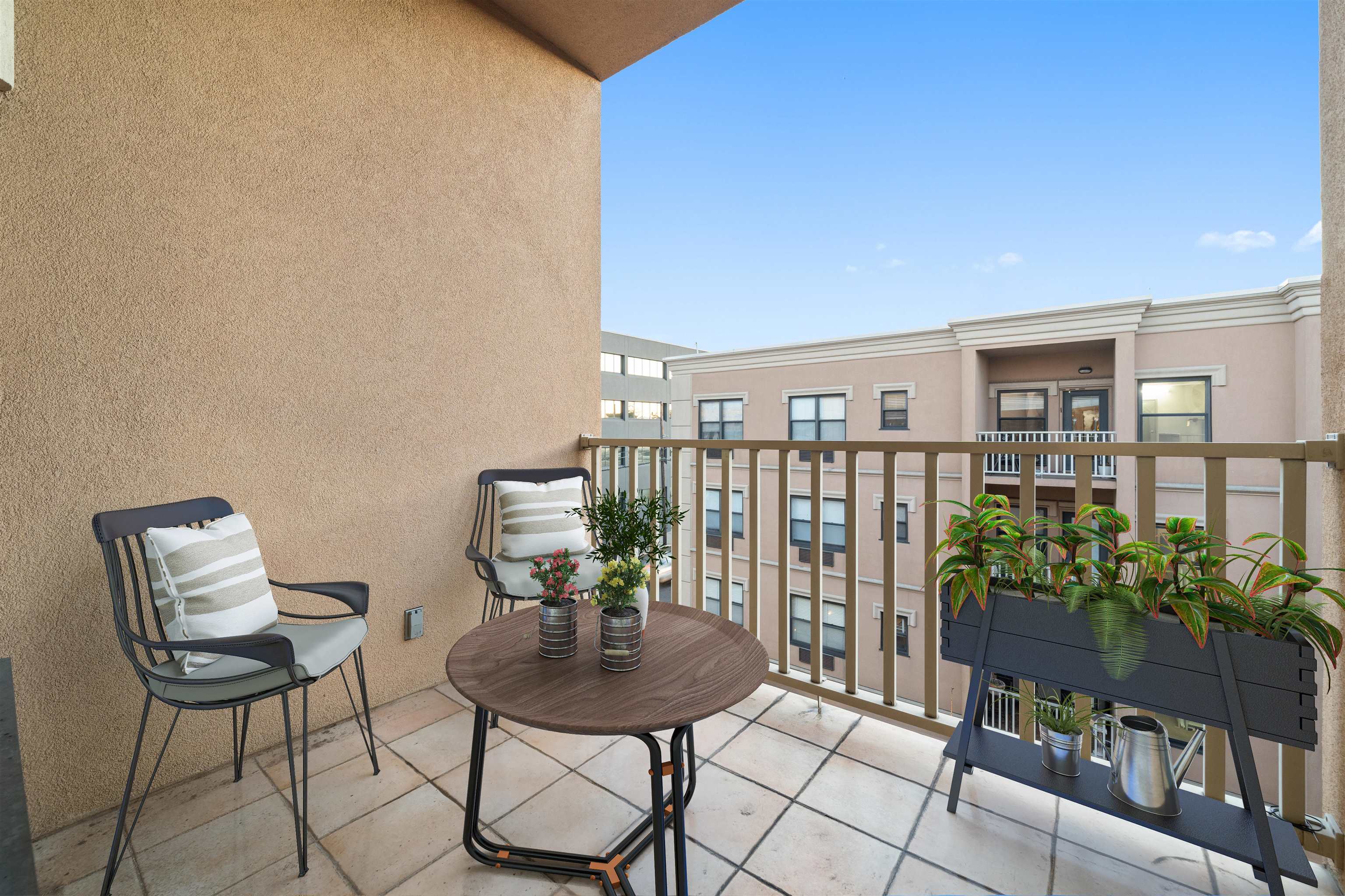8915 BERGENWOOD AVE Unit: 47