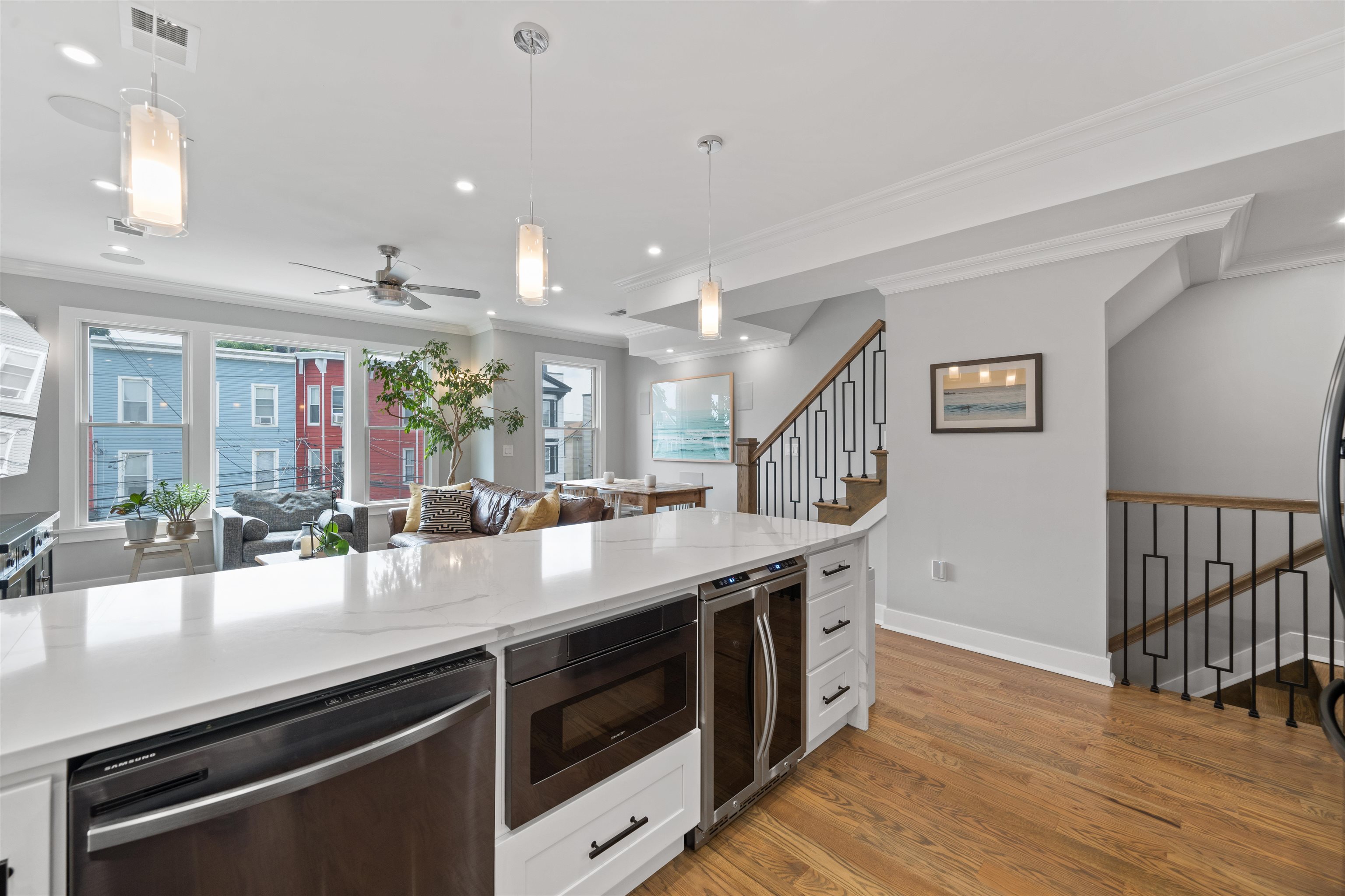 204 BOWERS ST Unit: 2