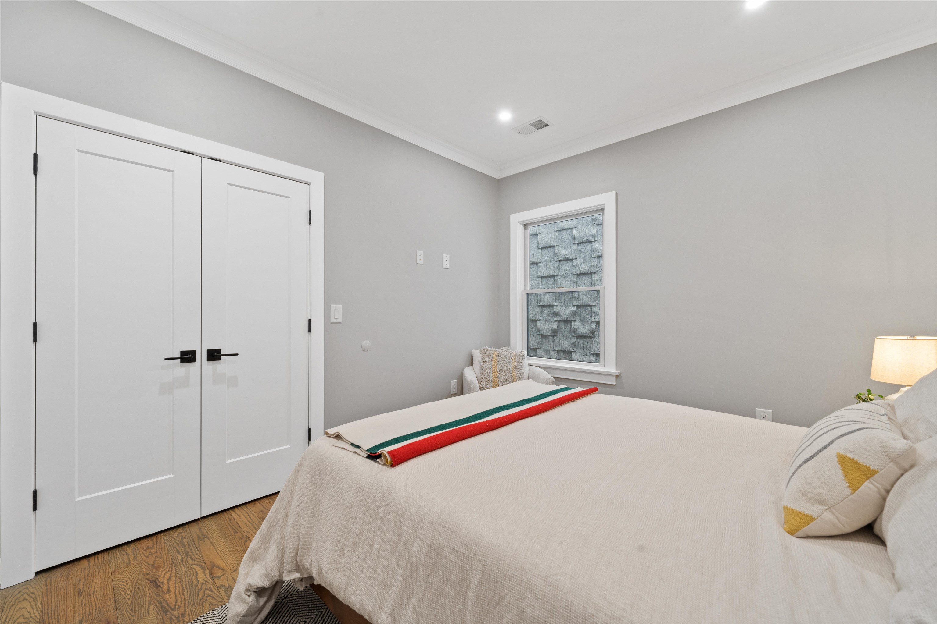 204 BOWERS ST Unit: 2