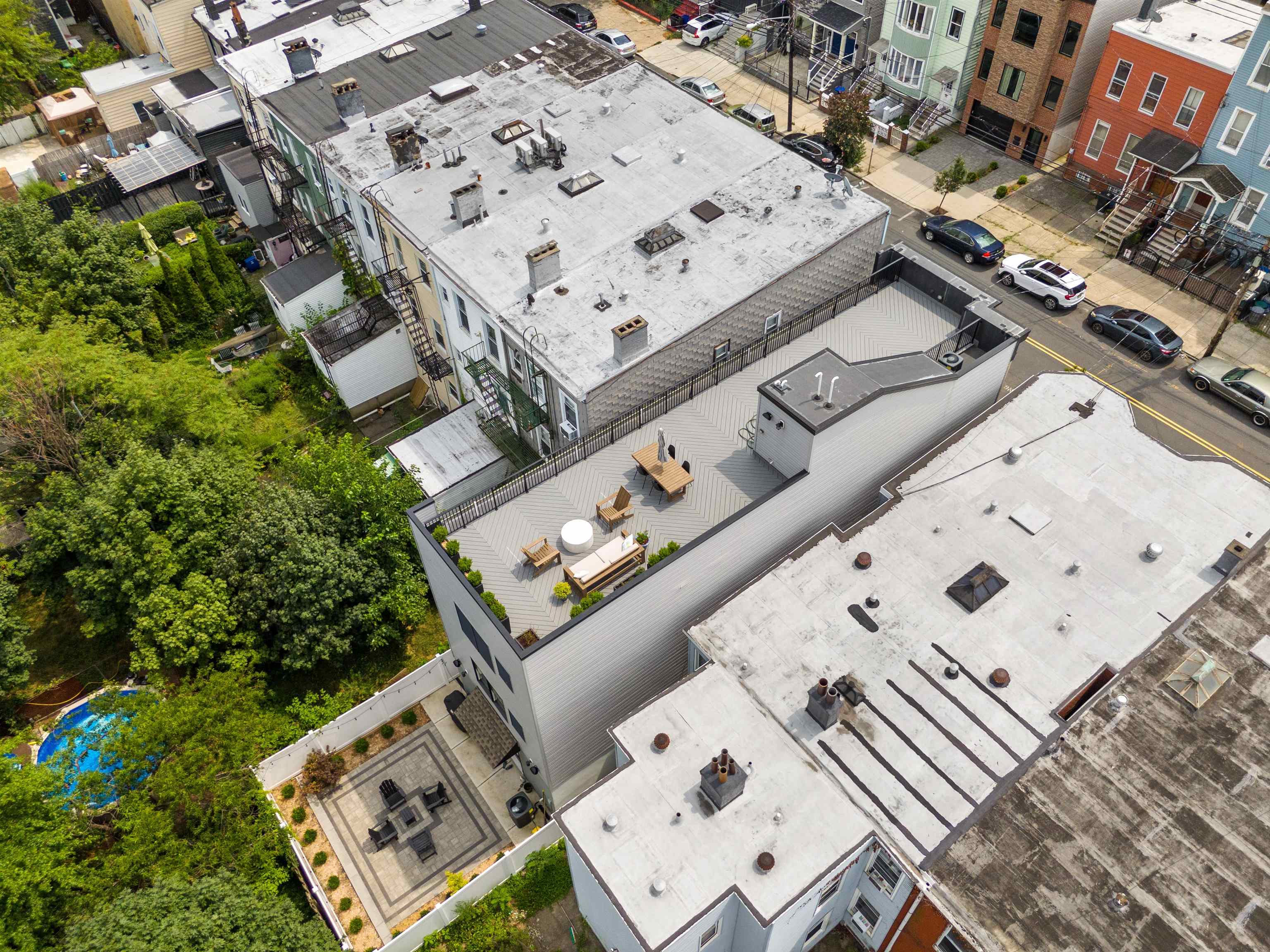 204 BOWERS ST Unit: 2