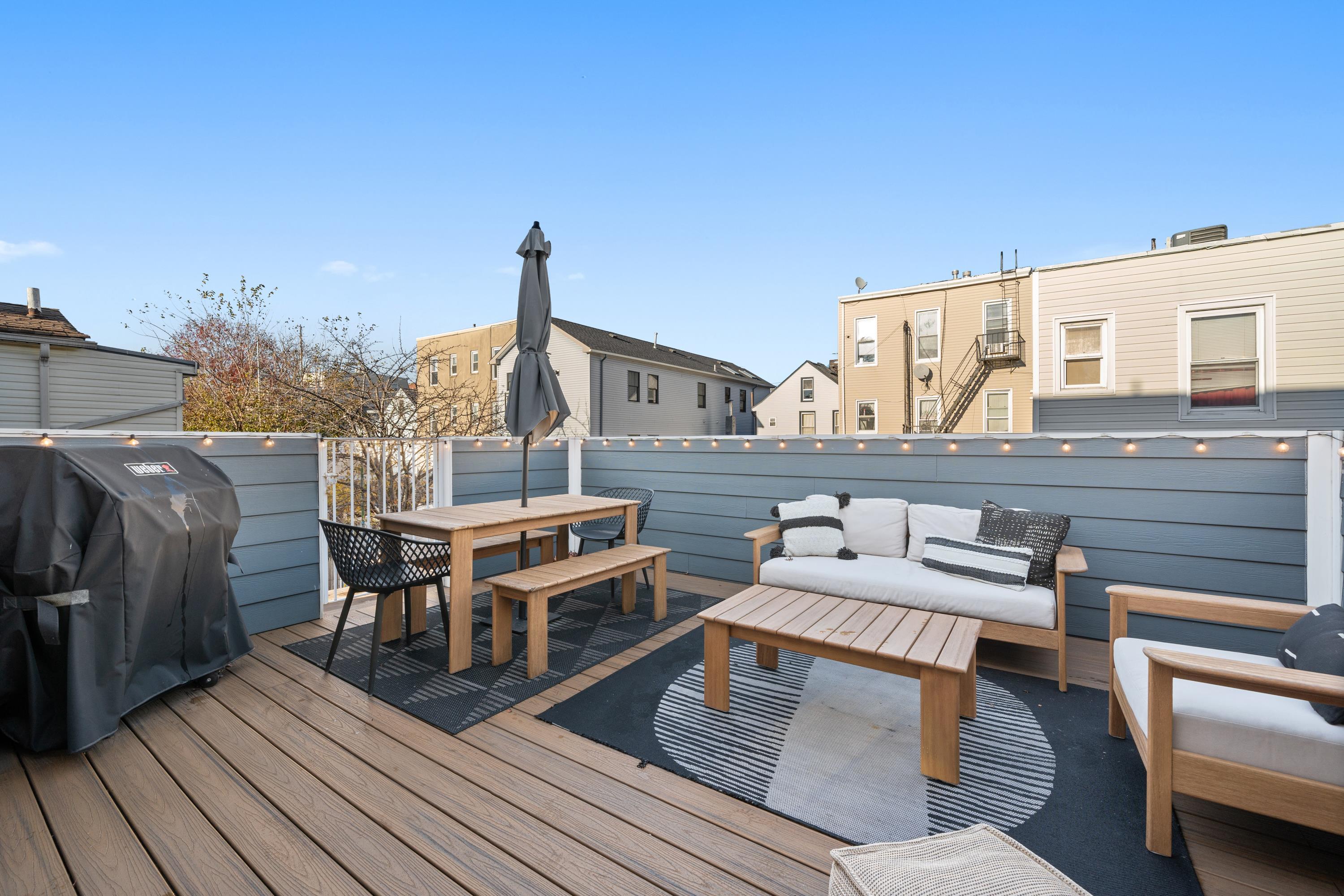 58 WAVERLY ST Unit: 2