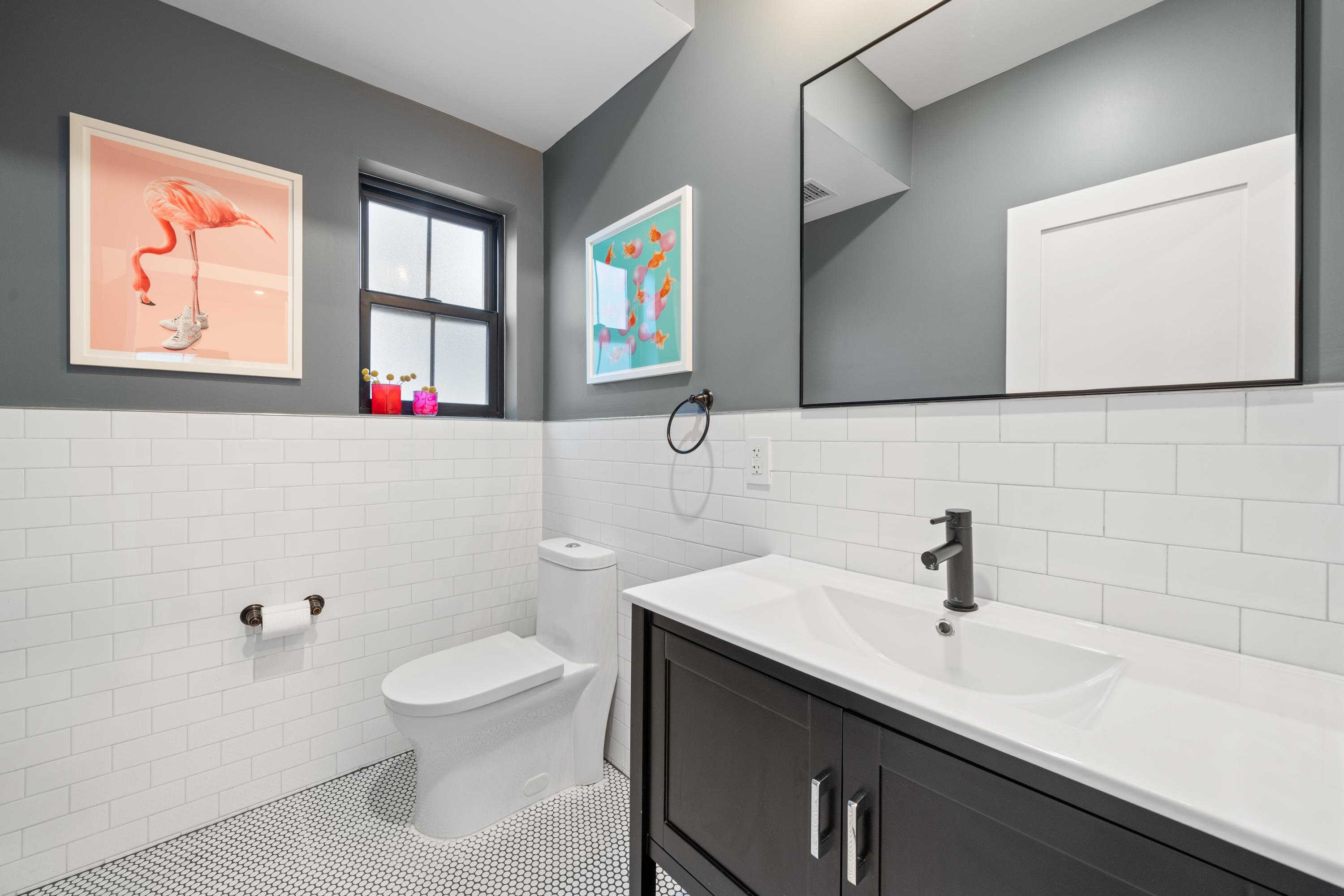 58 WAVERLY ST Unit: 2