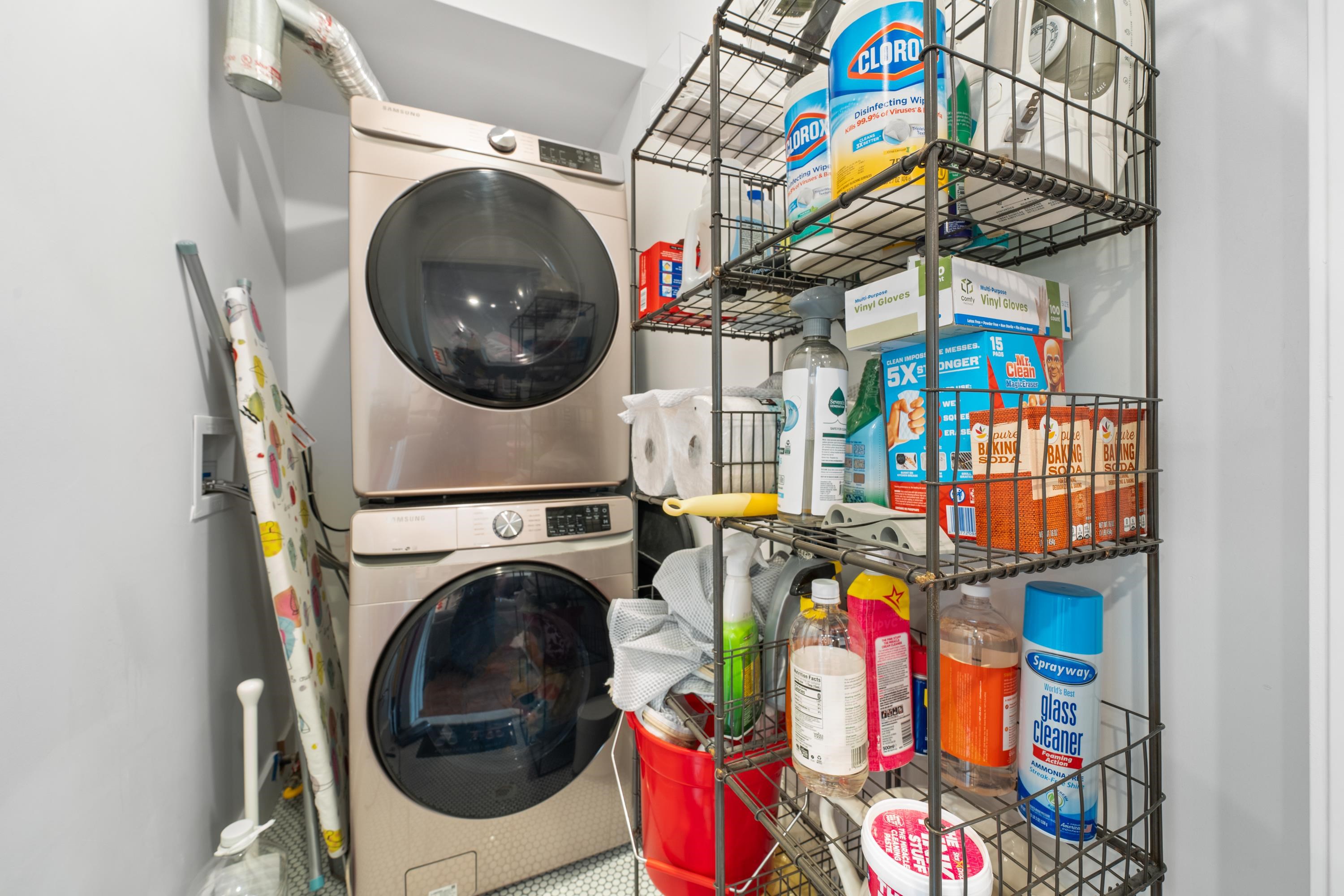 58 WAVERLY ST Unit: 2
