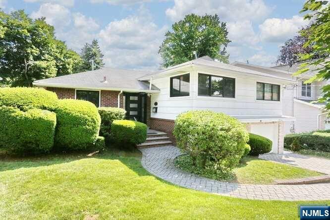282 Poplar Avenue