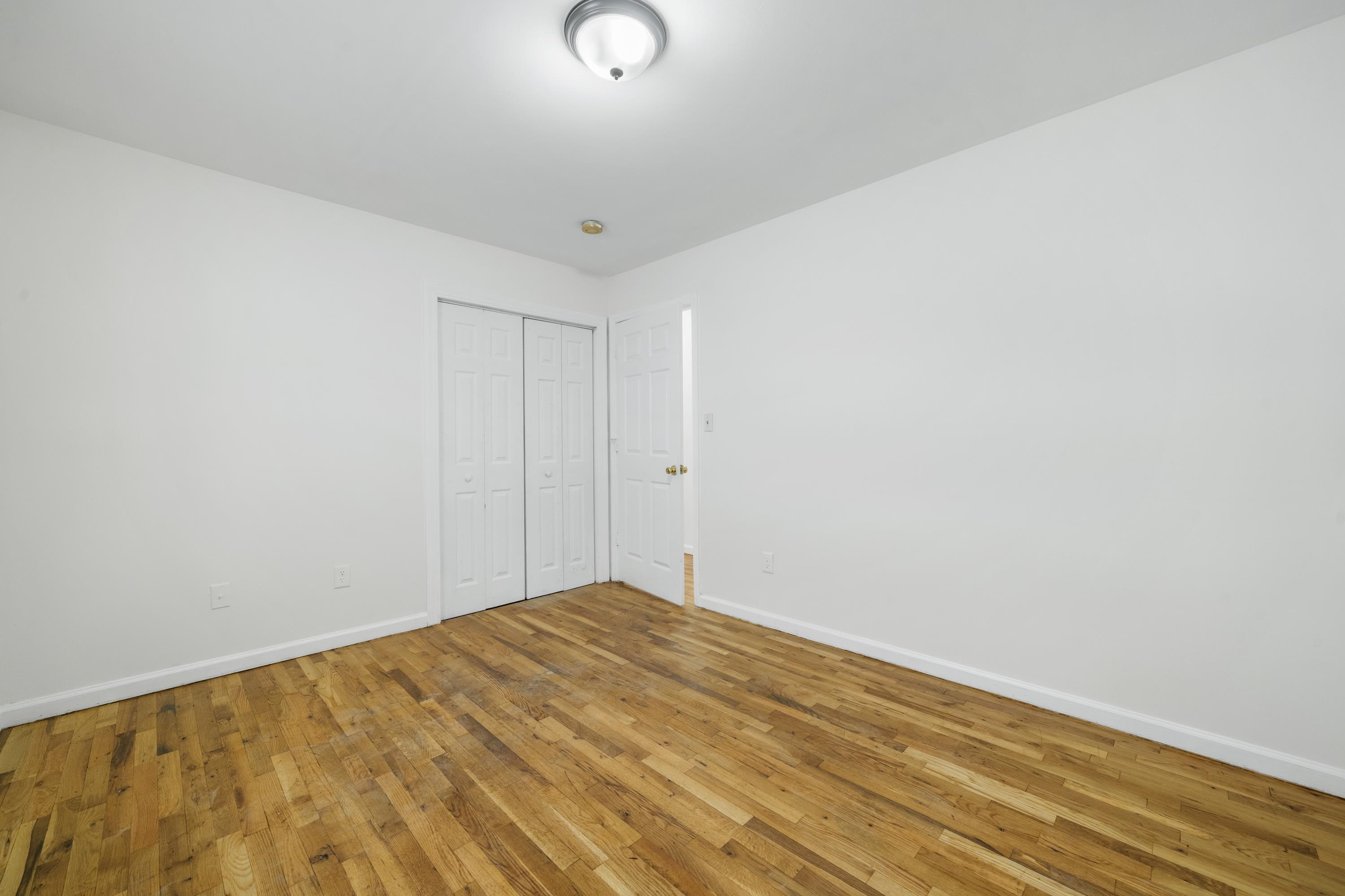 86 VAN NOSTRAND AVE