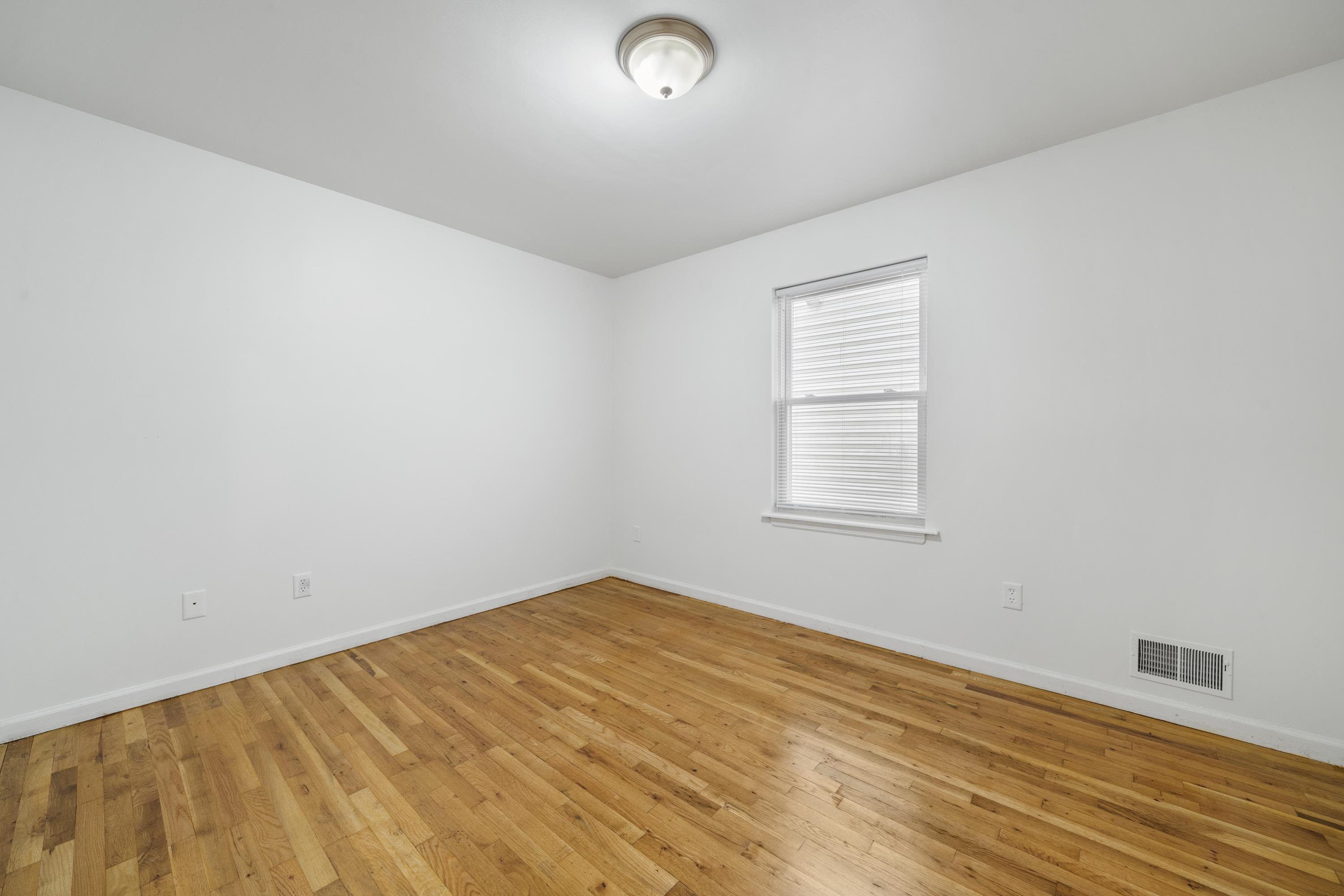 86 VAN NOSTRAND AVE