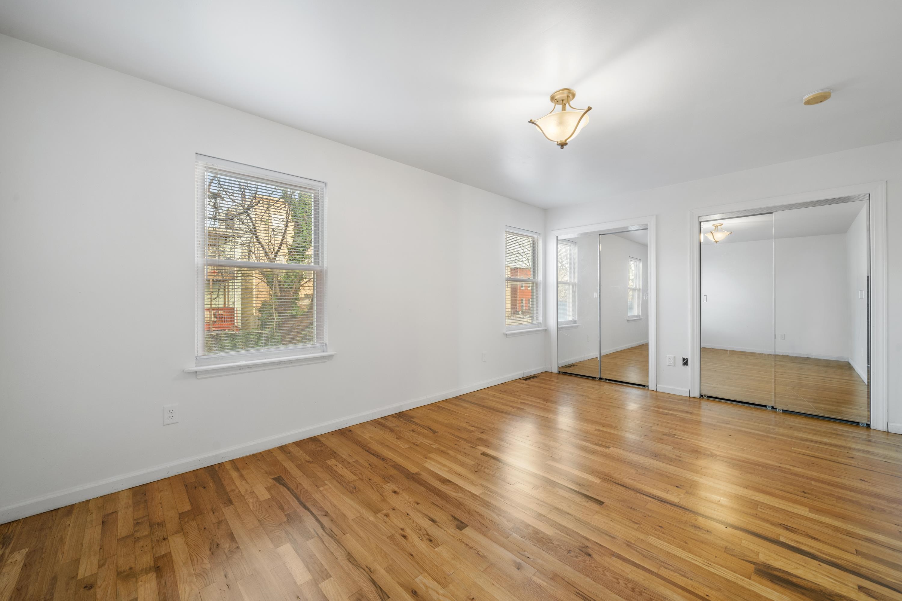 86 VAN NOSTRAND AVE