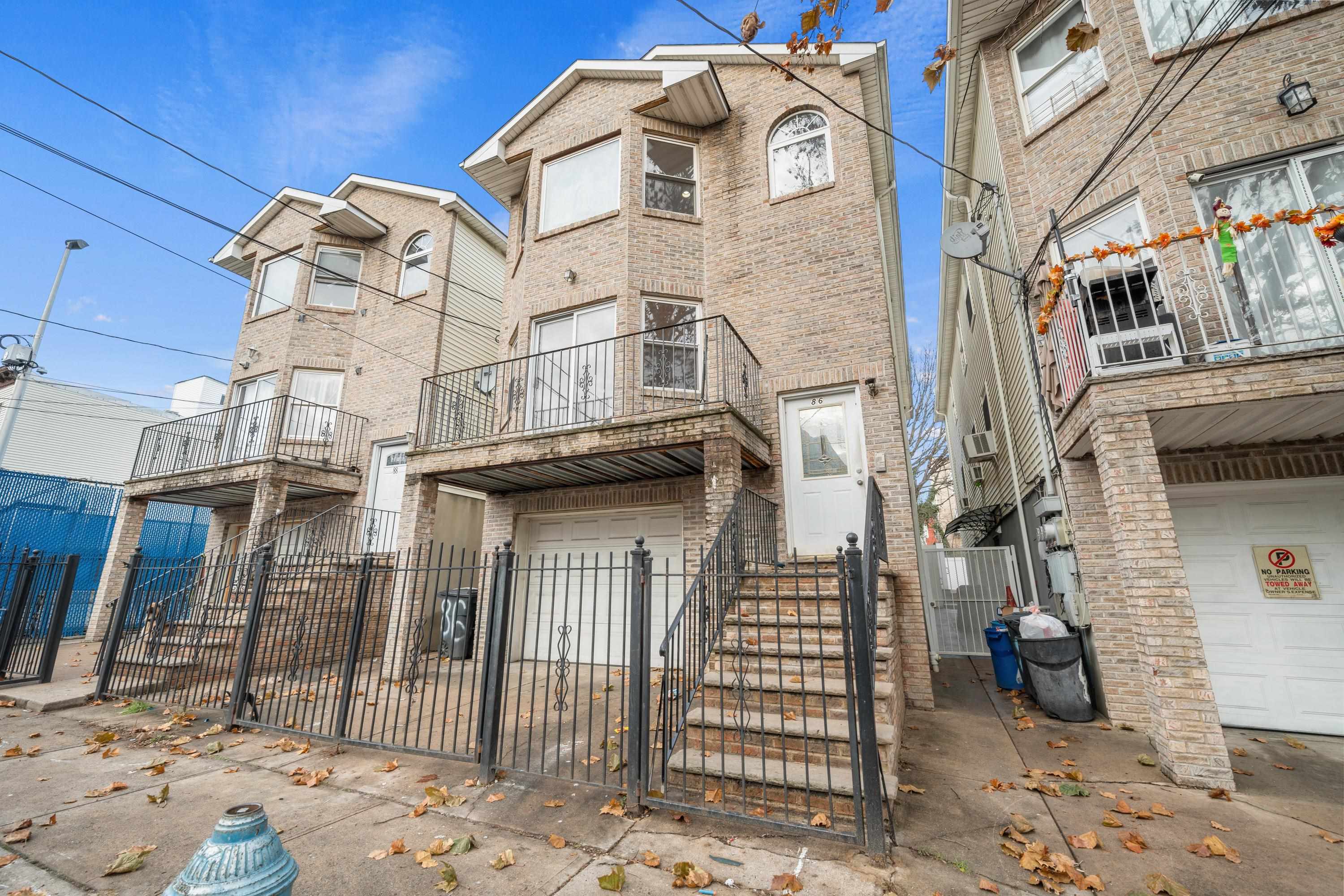 86 VAN NOSTRAND AVE