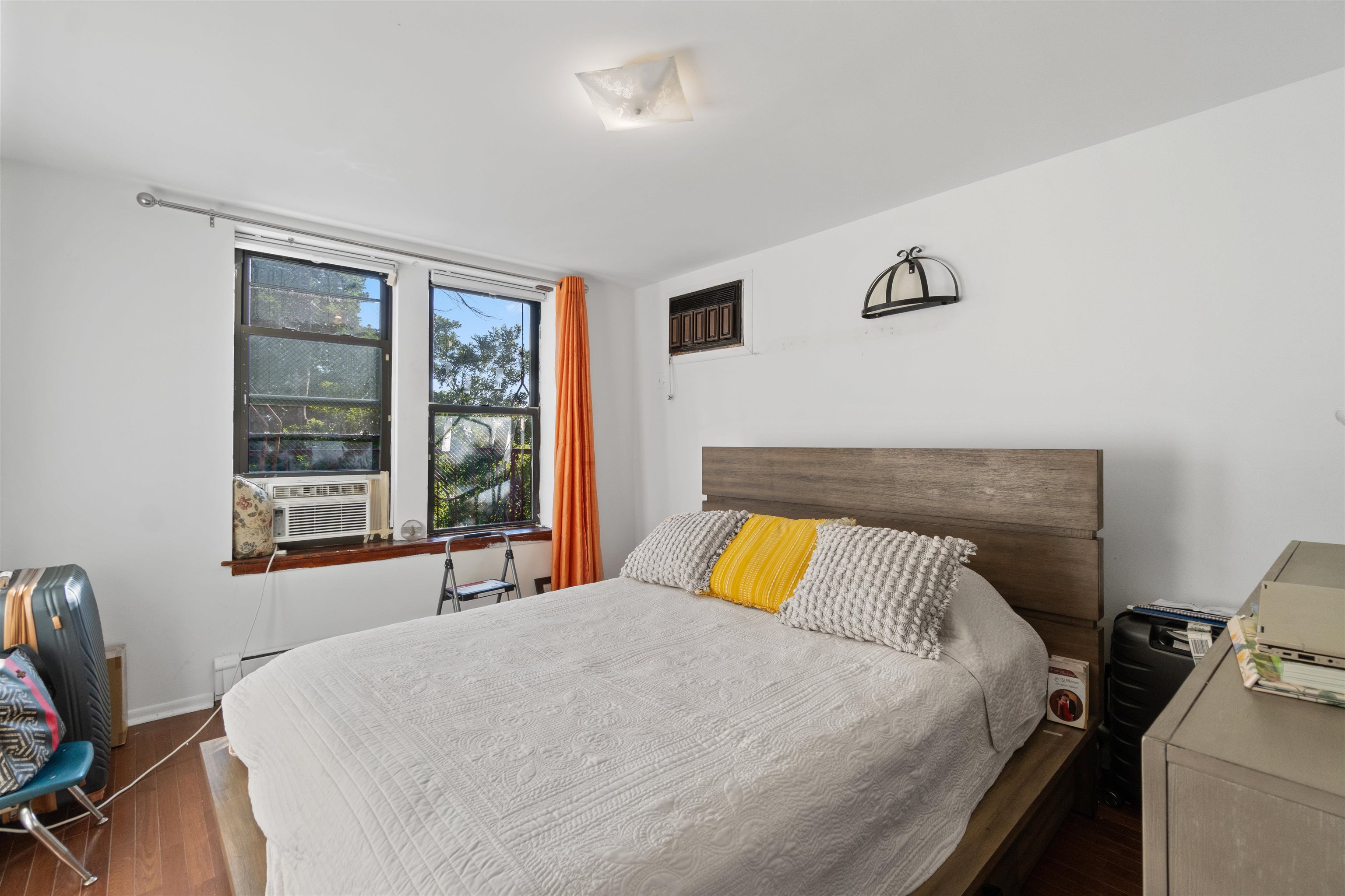 1677 KENNEDY BLVD Unit: 11