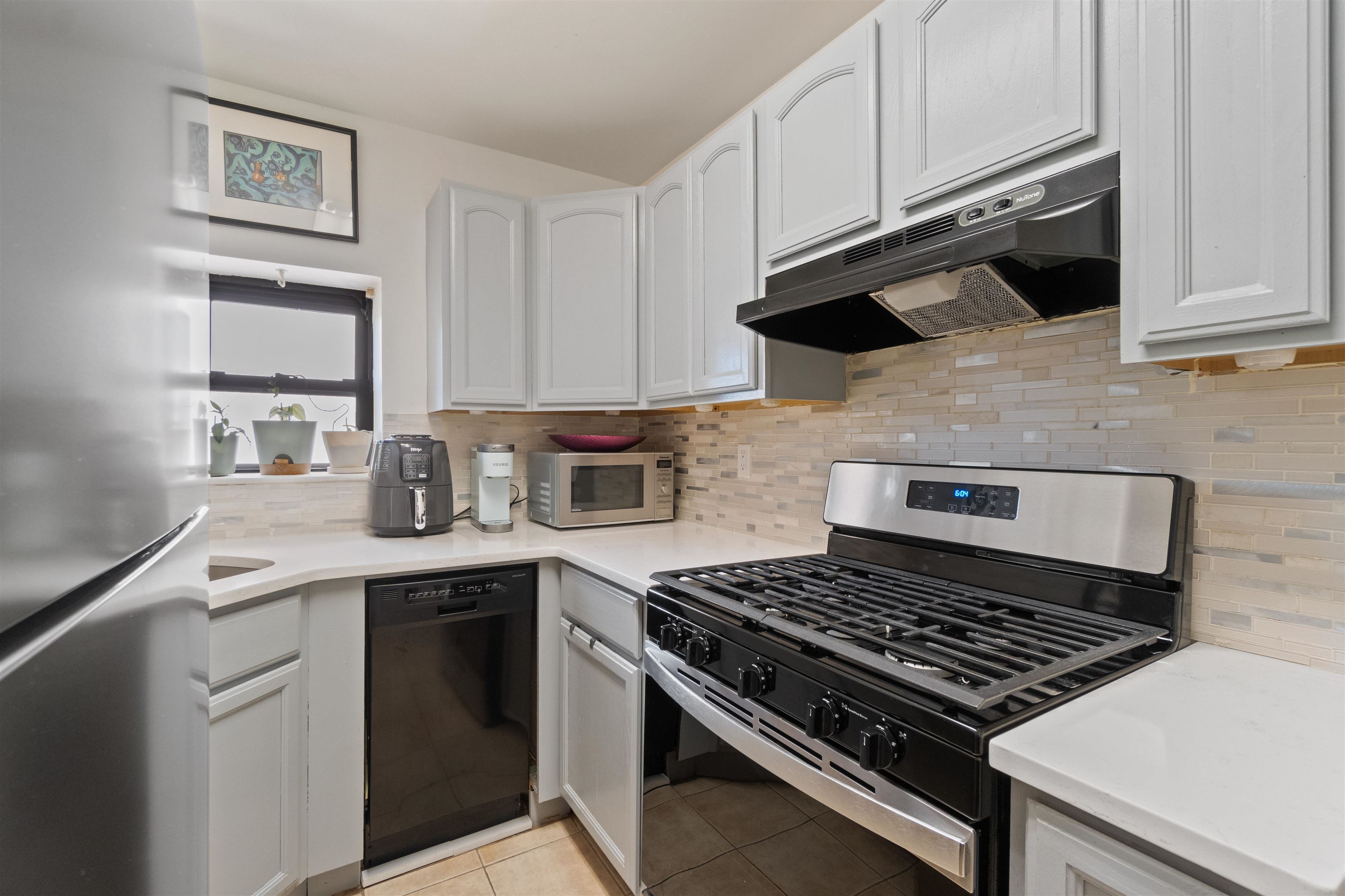 1677 KENNEDY BLVD Unit: 11