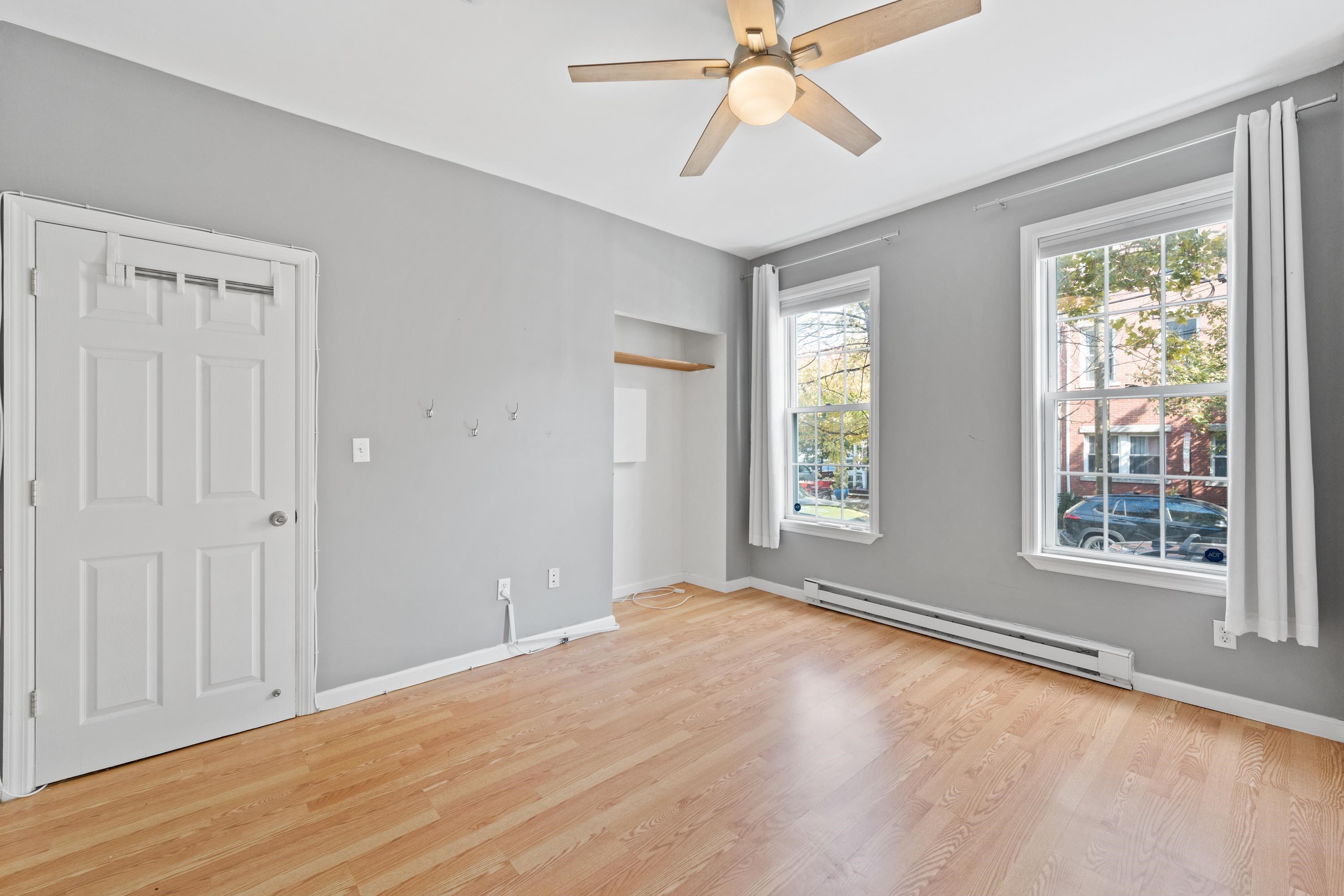 231 BRUNSWICK ST Unit: 1