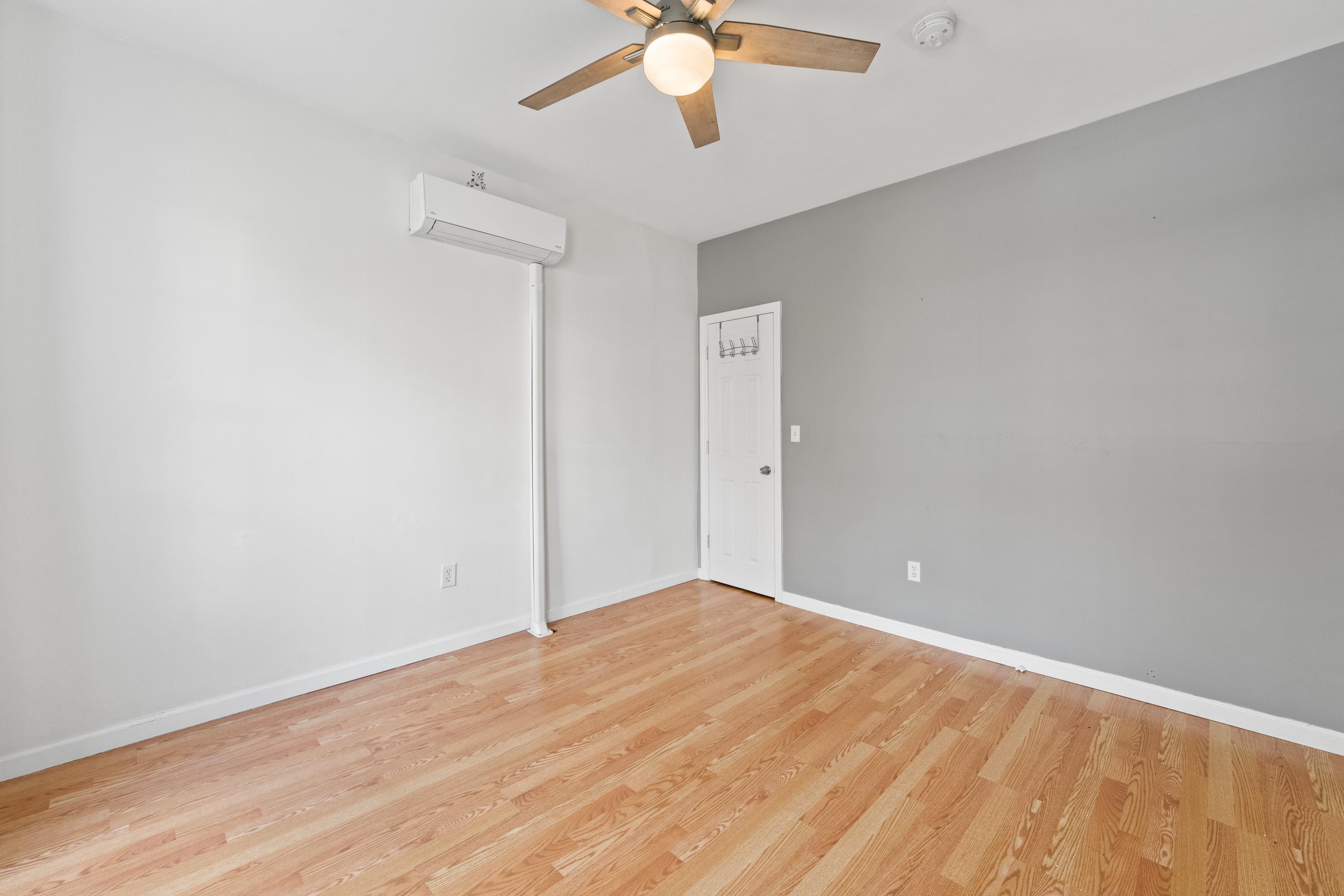 231 BRUNSWICK ST Unit: 1