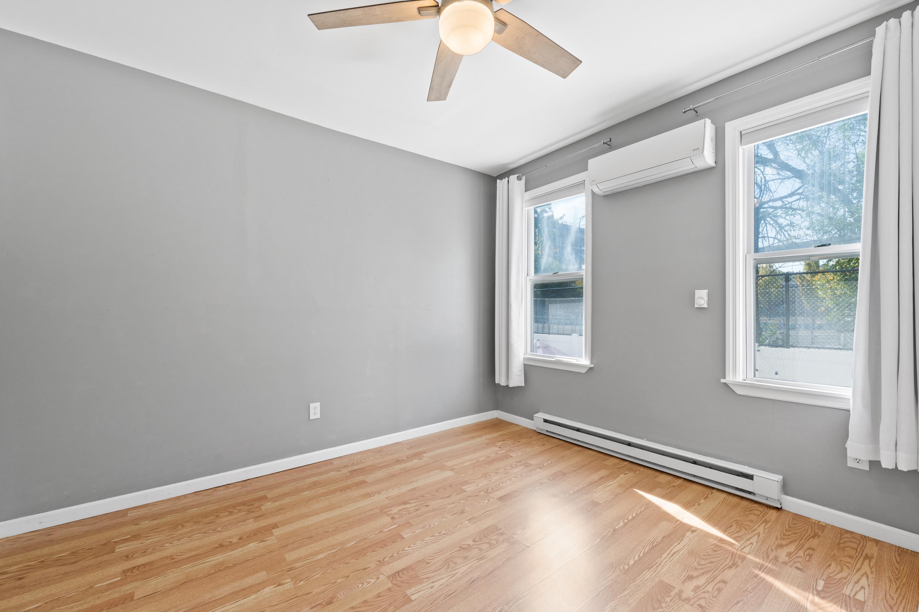 231 BRUNSWICK ST Unit: 1