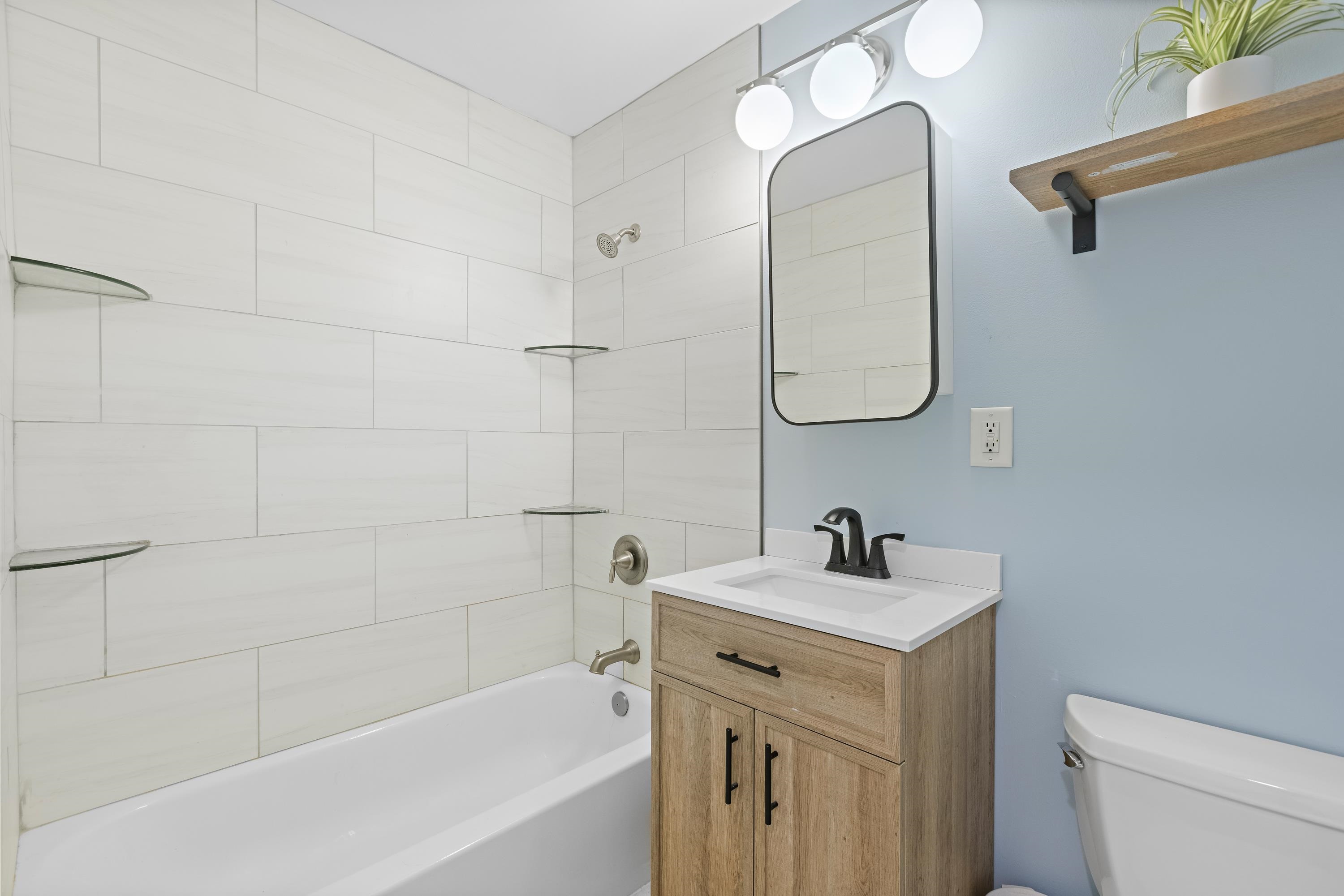 187 WAYNE ST Unit: 315C