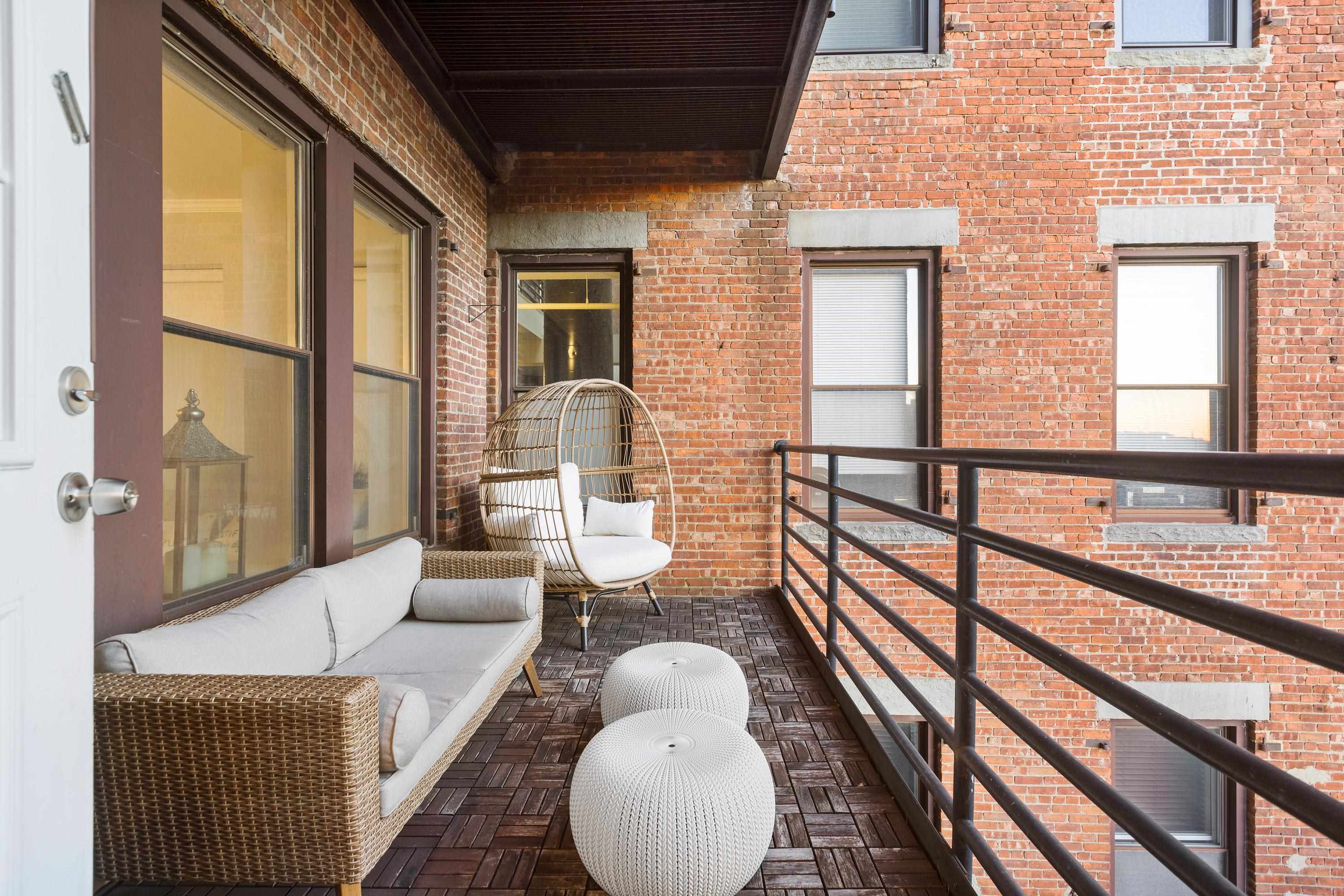 187 WAYNE ST Unit: 315C