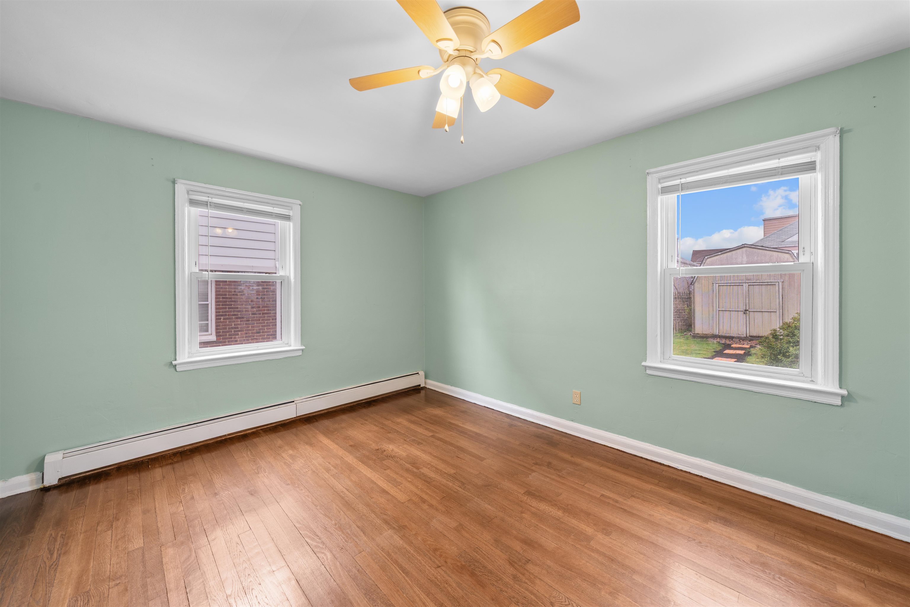 31 BROADWAY Unit: 1