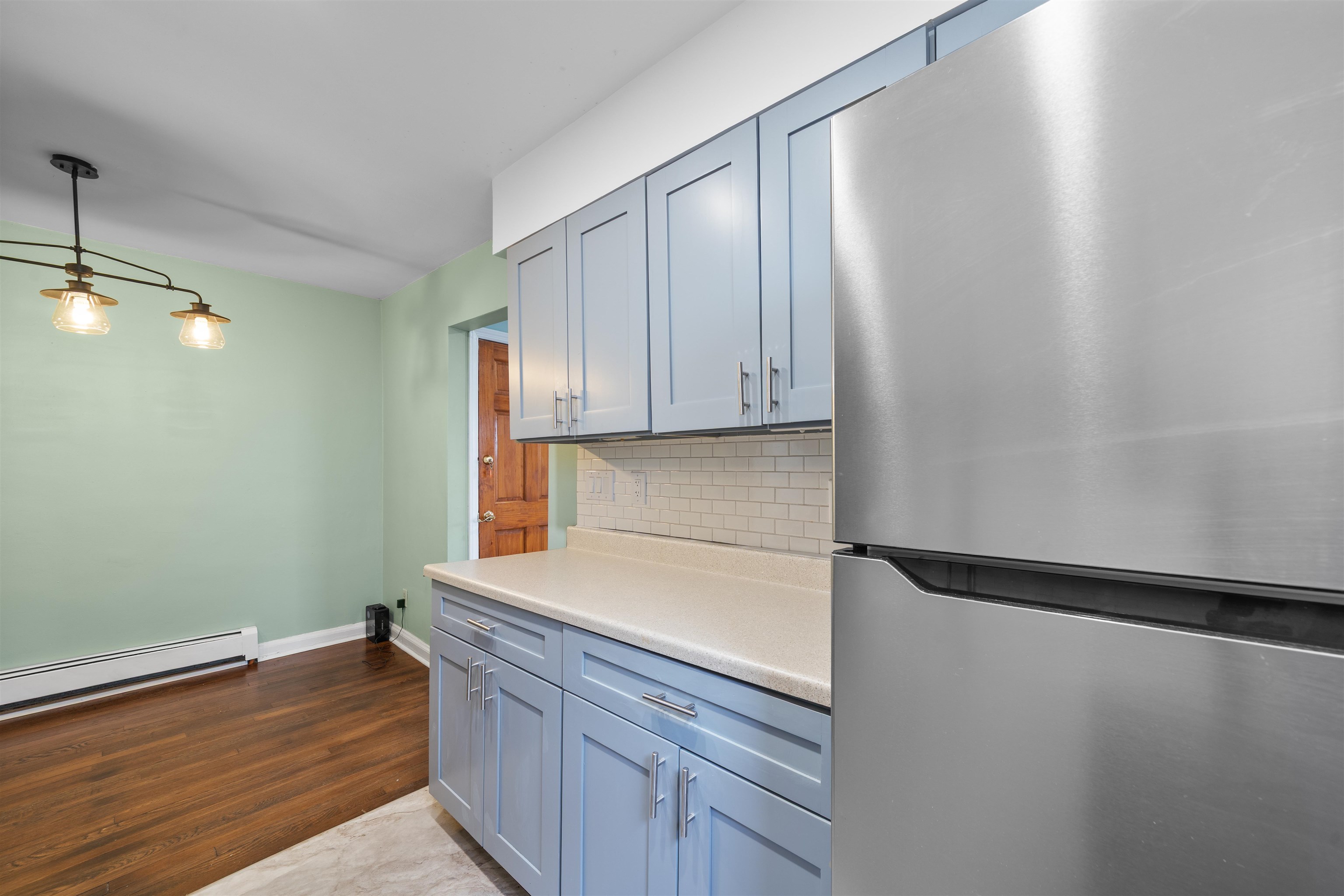 31 BROADWAY Unit: 1