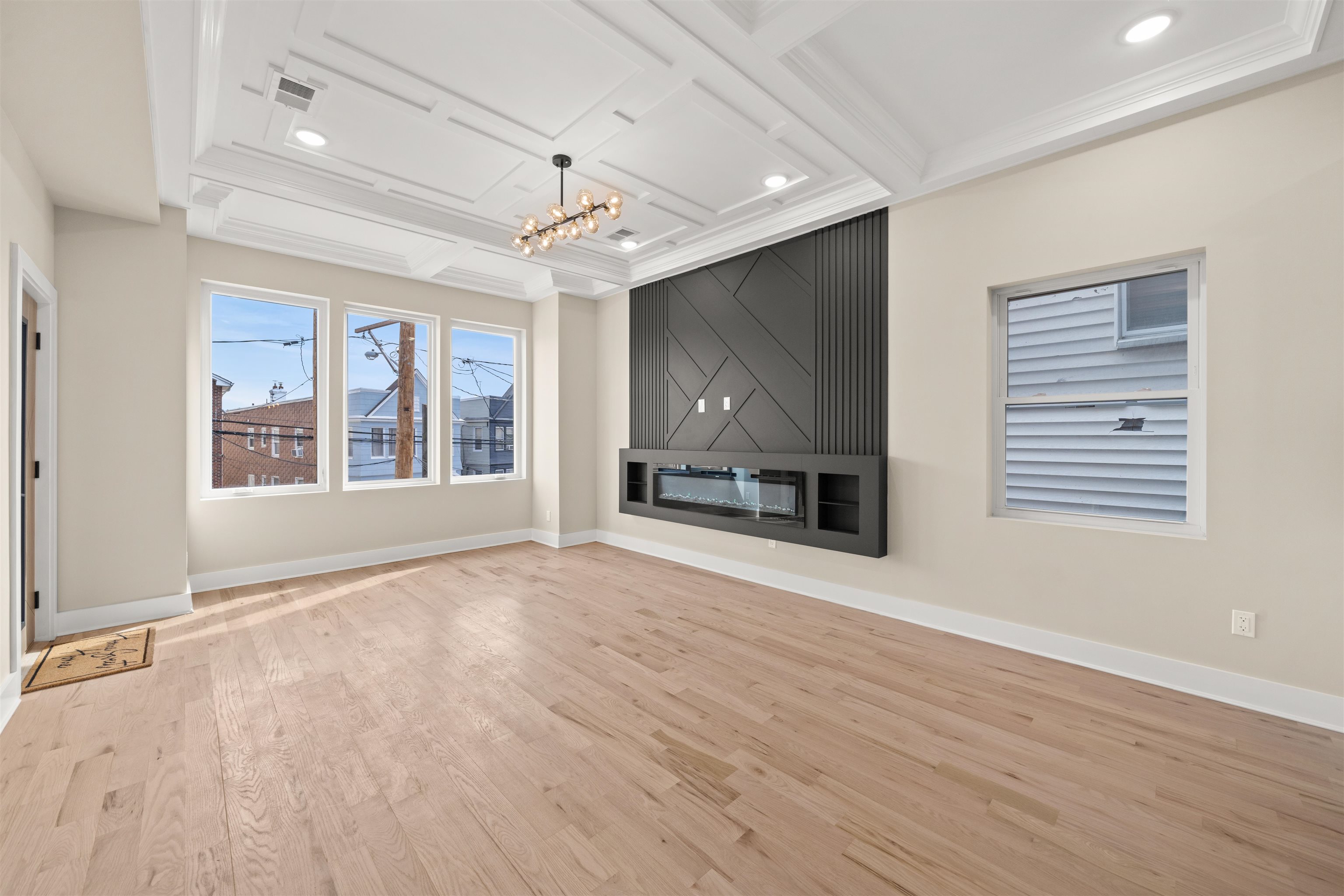 169 RANDOLPH AVE Unit: 1